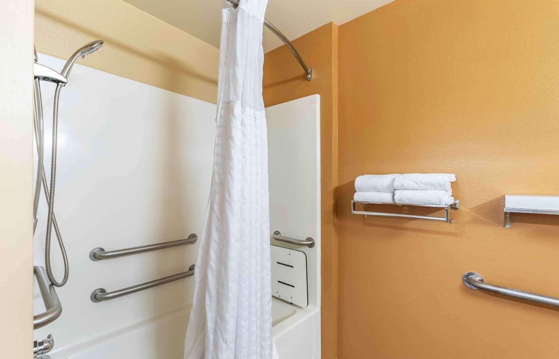 Extended Stay America Suites - Hampton - Coliseum gallery photo in Hampton, VA — image 36
