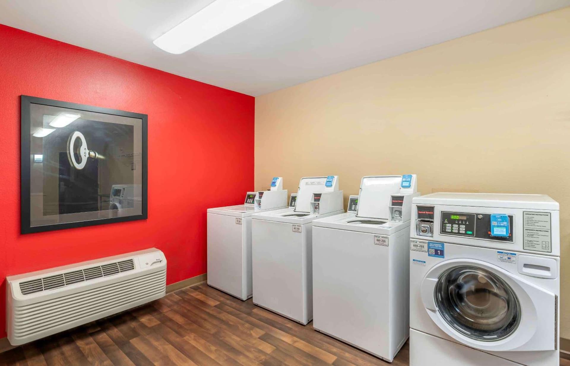 Extended Stay America Suites - Hampton - Coliseum gallery photo in Hampton, VA — image 29