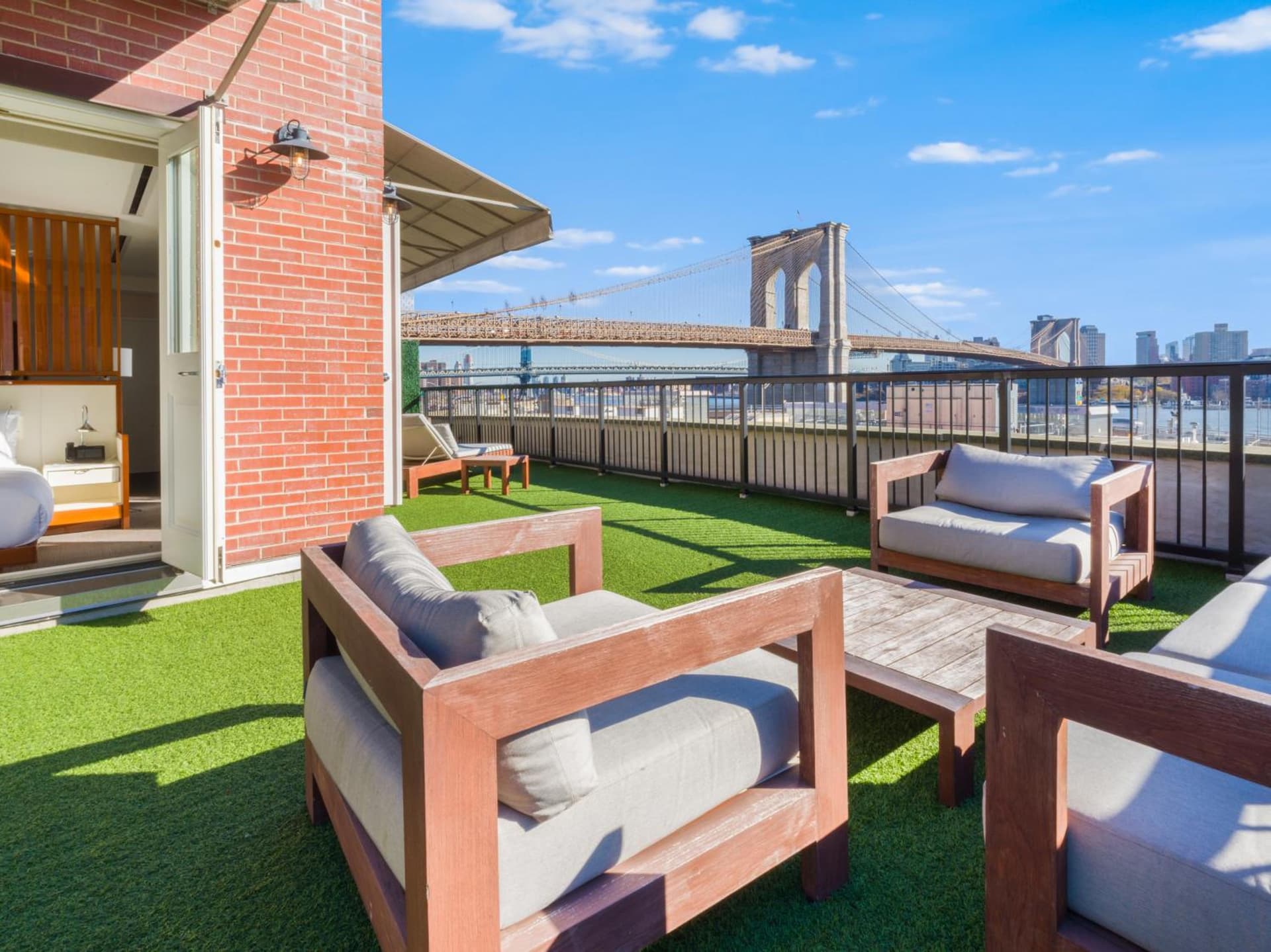33 Hotel, New York City, Seaport gallery photo in New York, NY — image 30