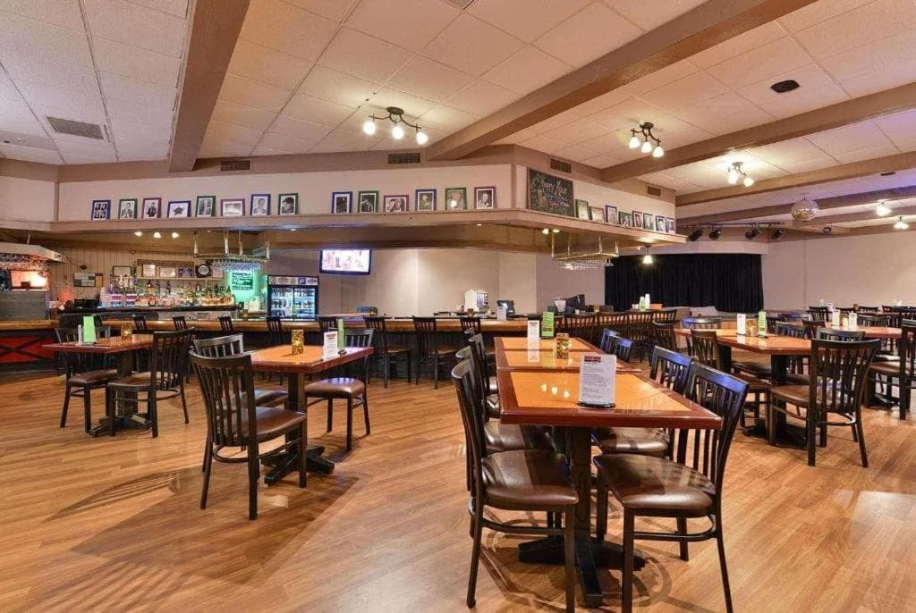 AmericInn by Wyndham La Crosse Riverfront-Conference Center gallery photo in La Crosse, WI — image 26