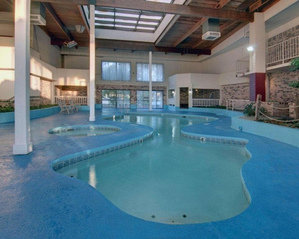 Conference Center El Dorado interior in El Dorado, AR — gallery photo 2