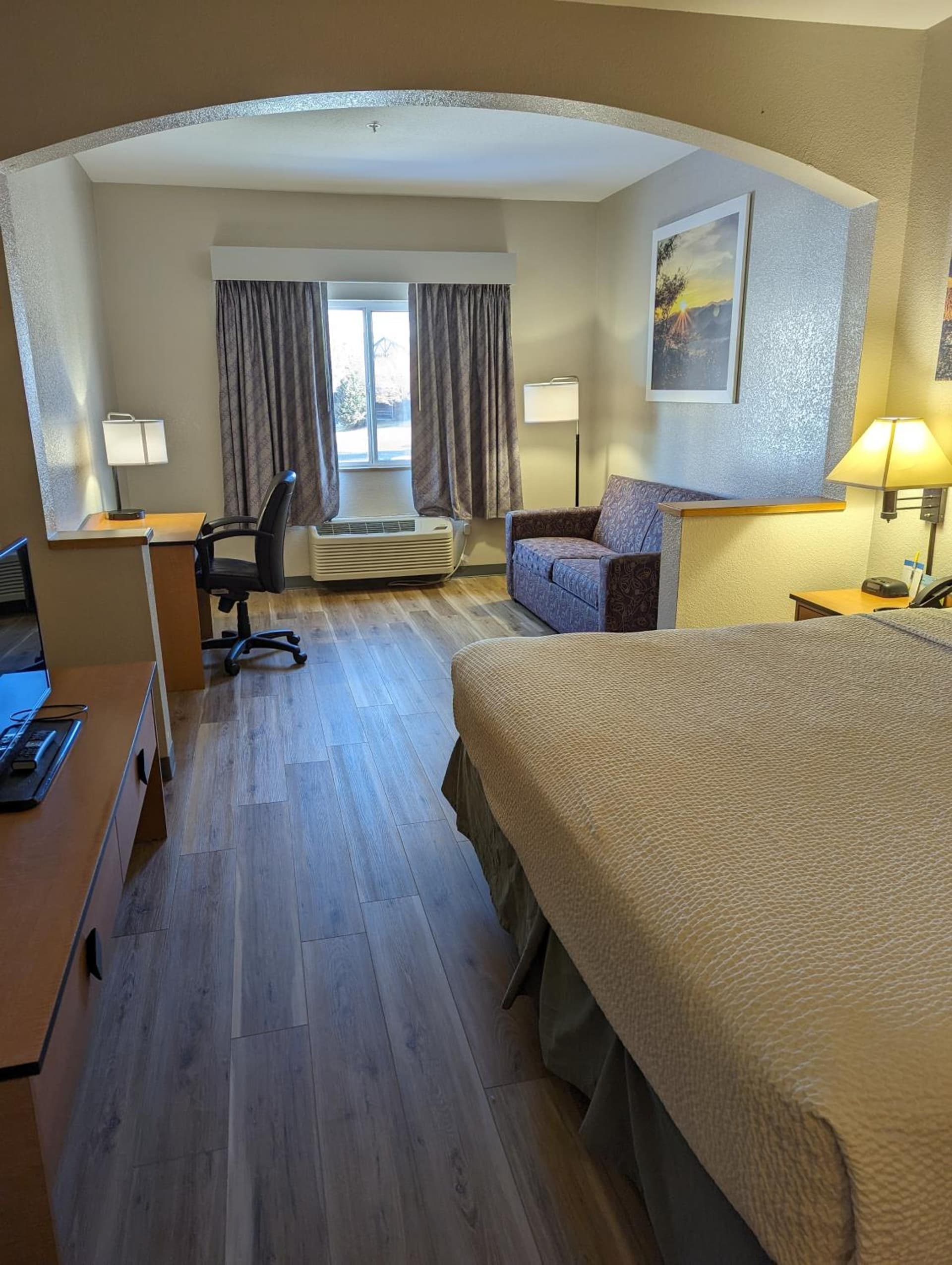Days Inn & Suites by Wyndham Castle Rock gallery photo in Castle Rock, CO — image 21