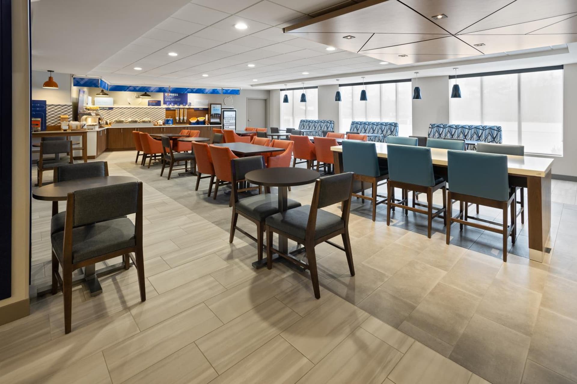 Holiday Inn Express Hotel & Suites Brattleboro by IHG property views in Brattleboro, VT — gallery photo 3