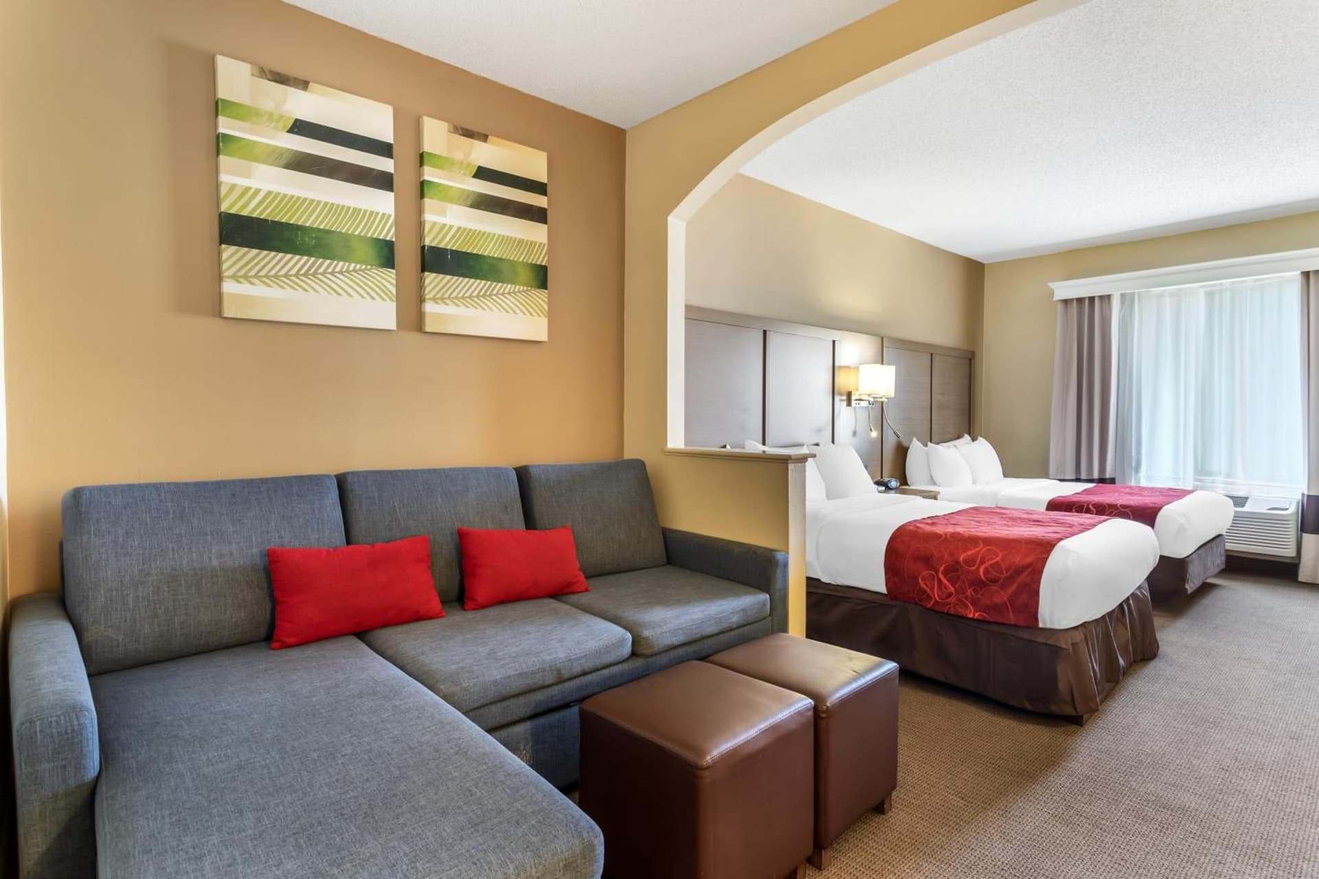 Comfort Suites Bush Intercontinental Airport property views in Houston, TX — gallery photo 3