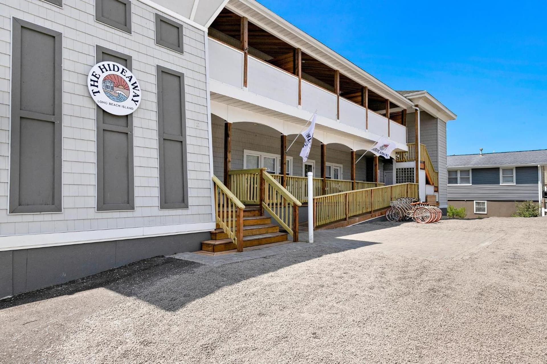 The Hideaway Hotel featured exterior or lobby in Long Beach, NJ — similar hotel