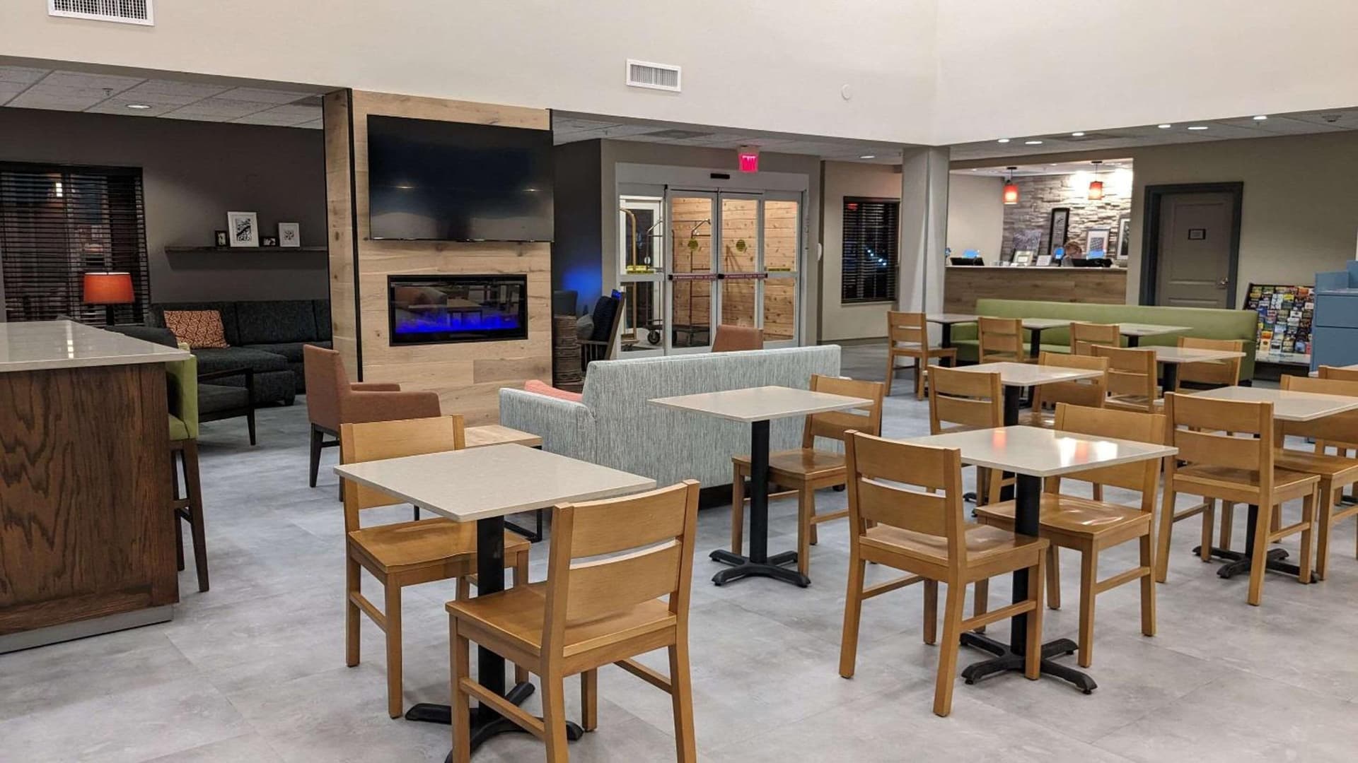 Country Inn & Suites by Radisson, Covington, LA gallery photo in Covington, LA — image 11