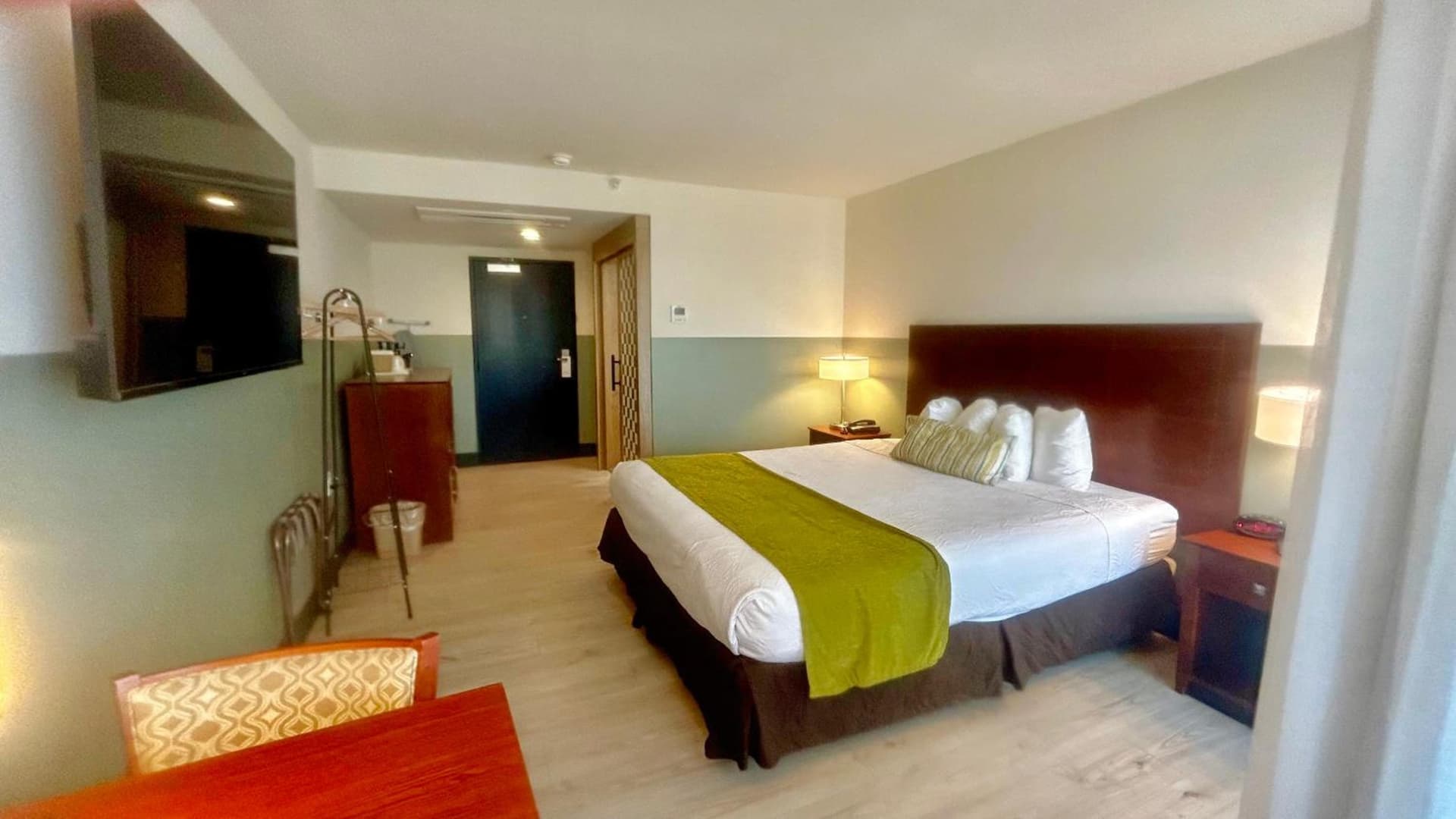 Huntington Beach Inn gallery photo in Huntington Beach, CA — image 14