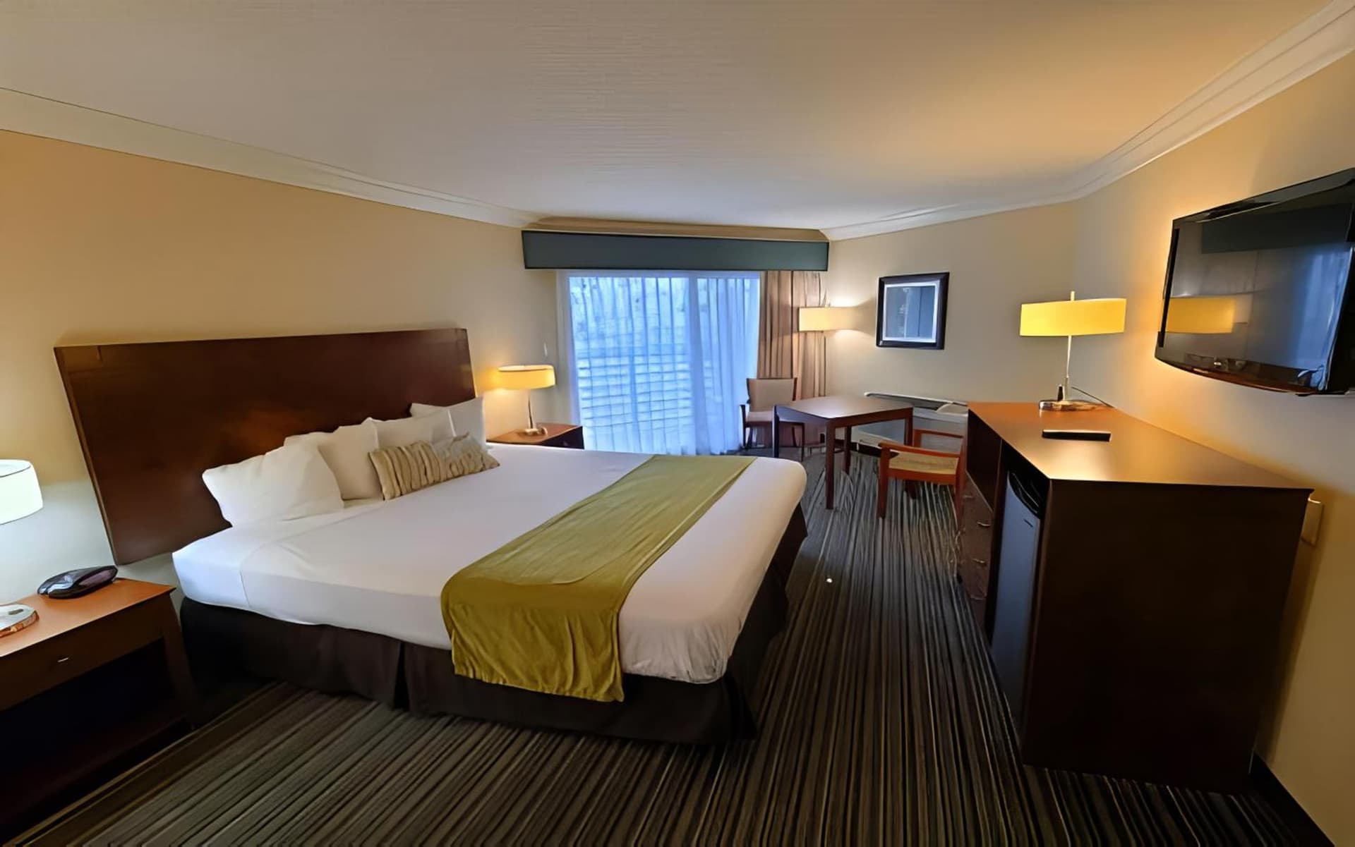Huntington Beach Inn gallery photo in Huntington Beach, CA — image 18