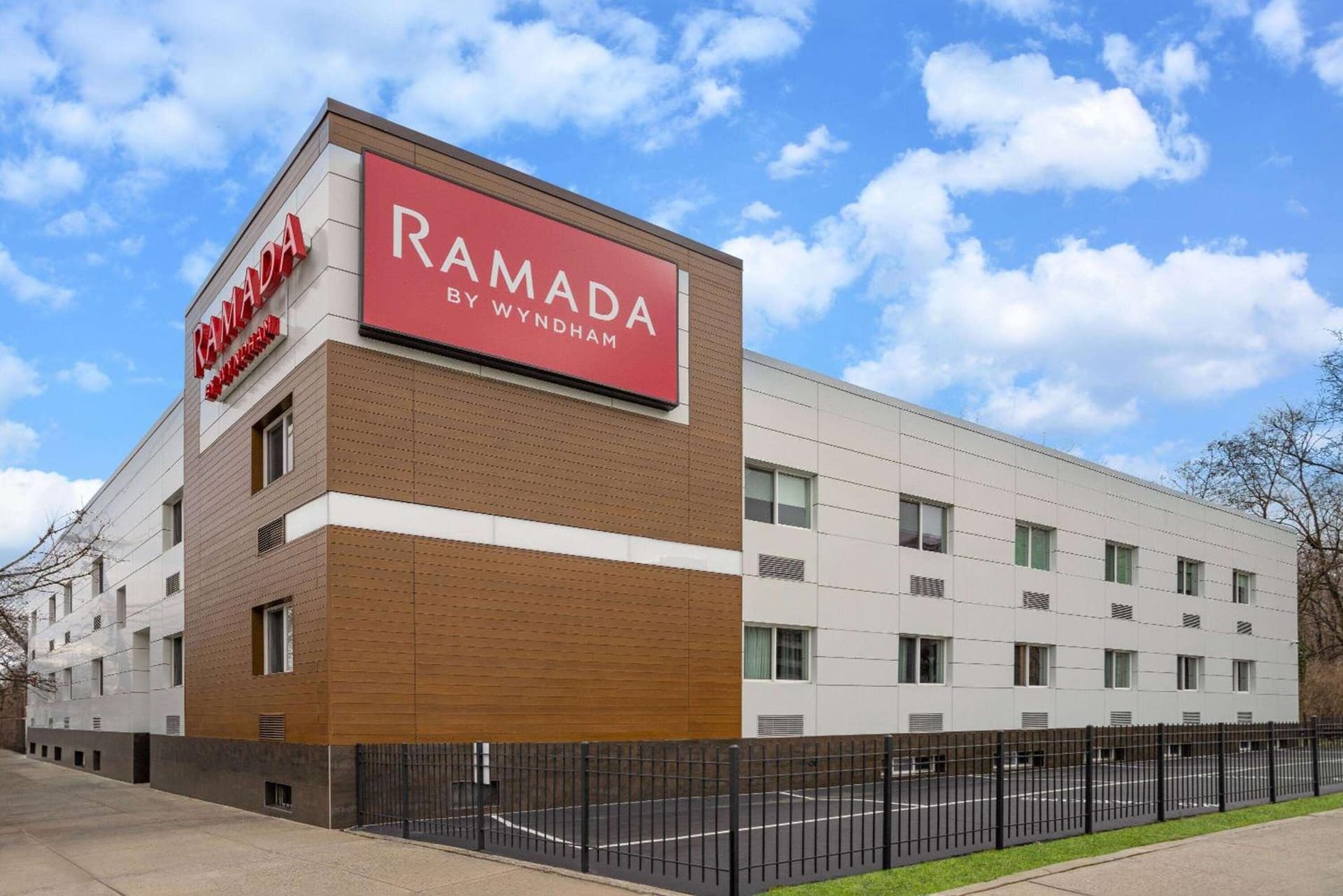 Ramada by Wyndham Bronx gallery photo in Bronx, NY — image 34
