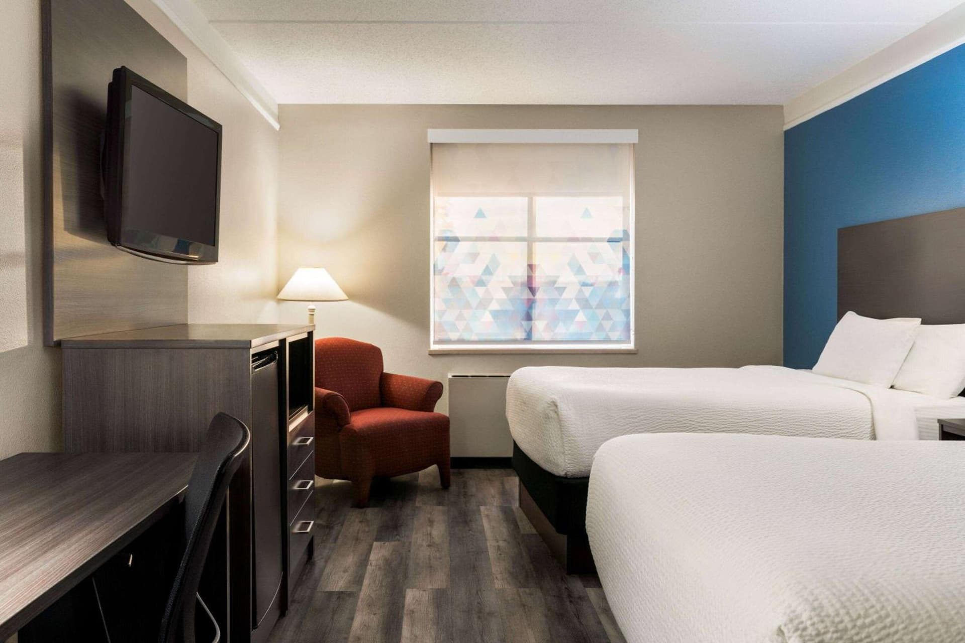 La Quinta by Wyndham Madison American Center gallery photo in Madison, WI — image 32