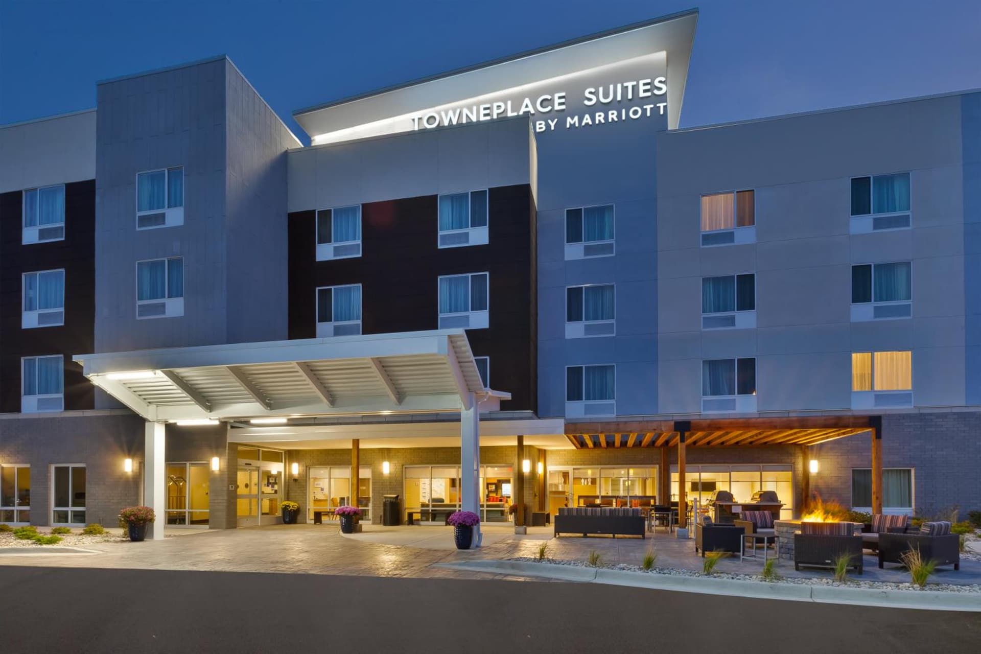 TownePlace Suites by Marriott Grand Rapids Airport Southeast property views in Grand Rapids, MI — gallery photo 3