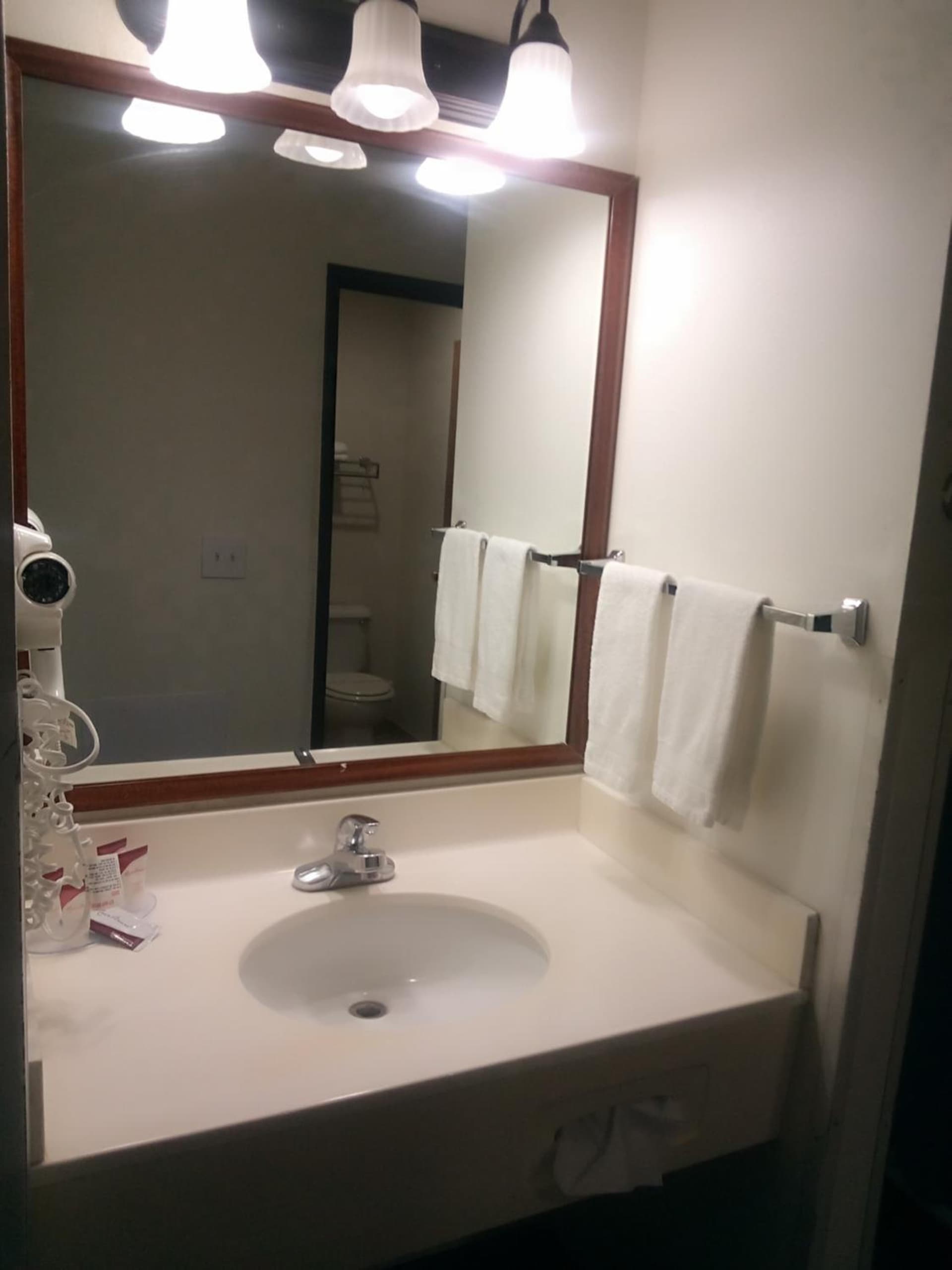FairBridge Inn & Suites Sunnyside gallery photo in Sunnyside, WA — image 45