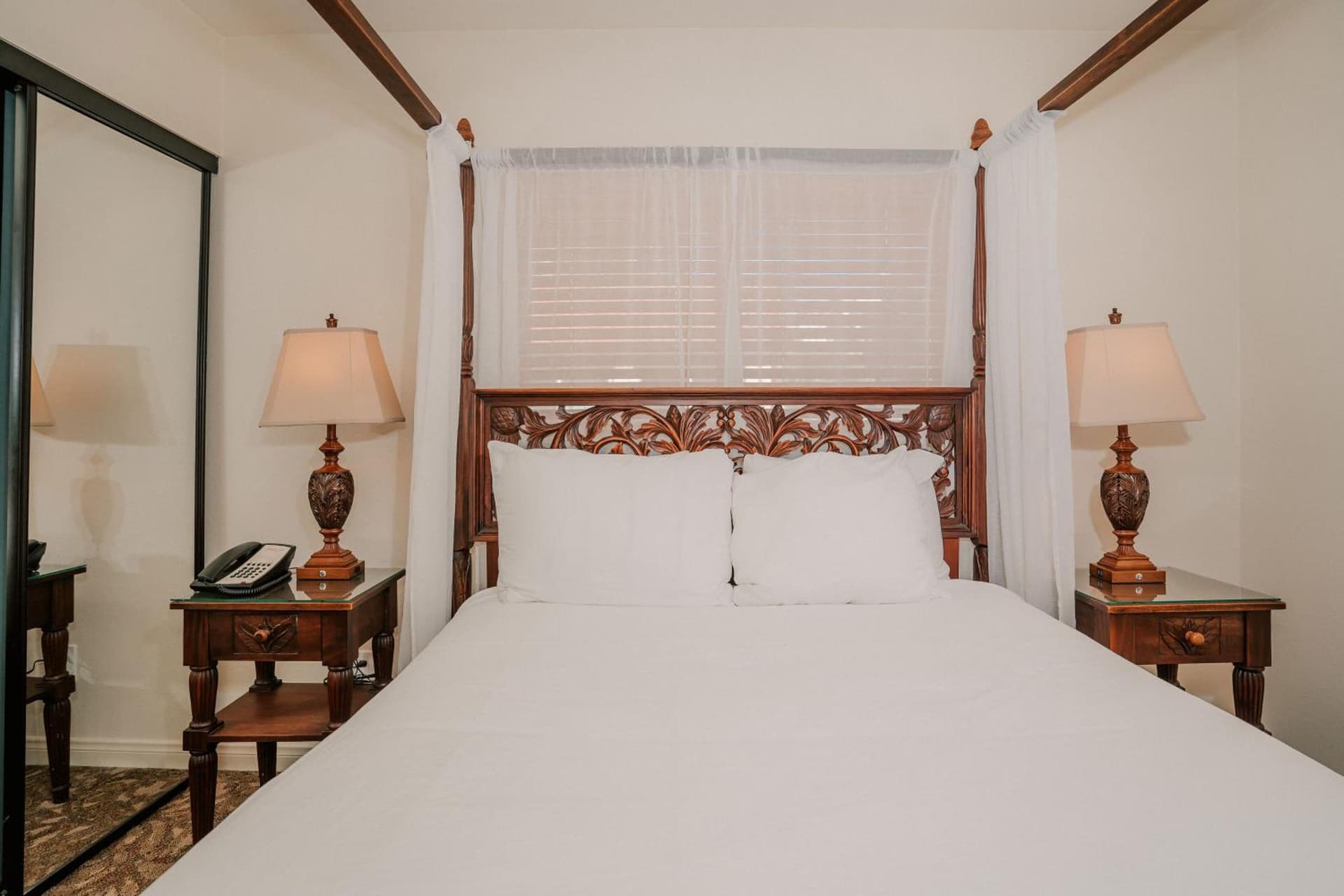 Pantai Inn gallery photo in San Diego, CA — image 152