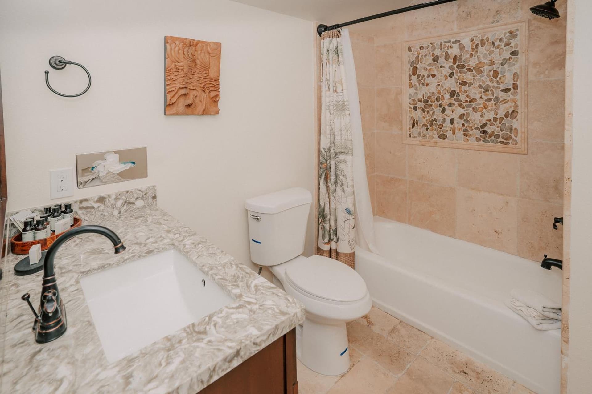Pantai Inn gallery photo in San Diego, CA — image 250