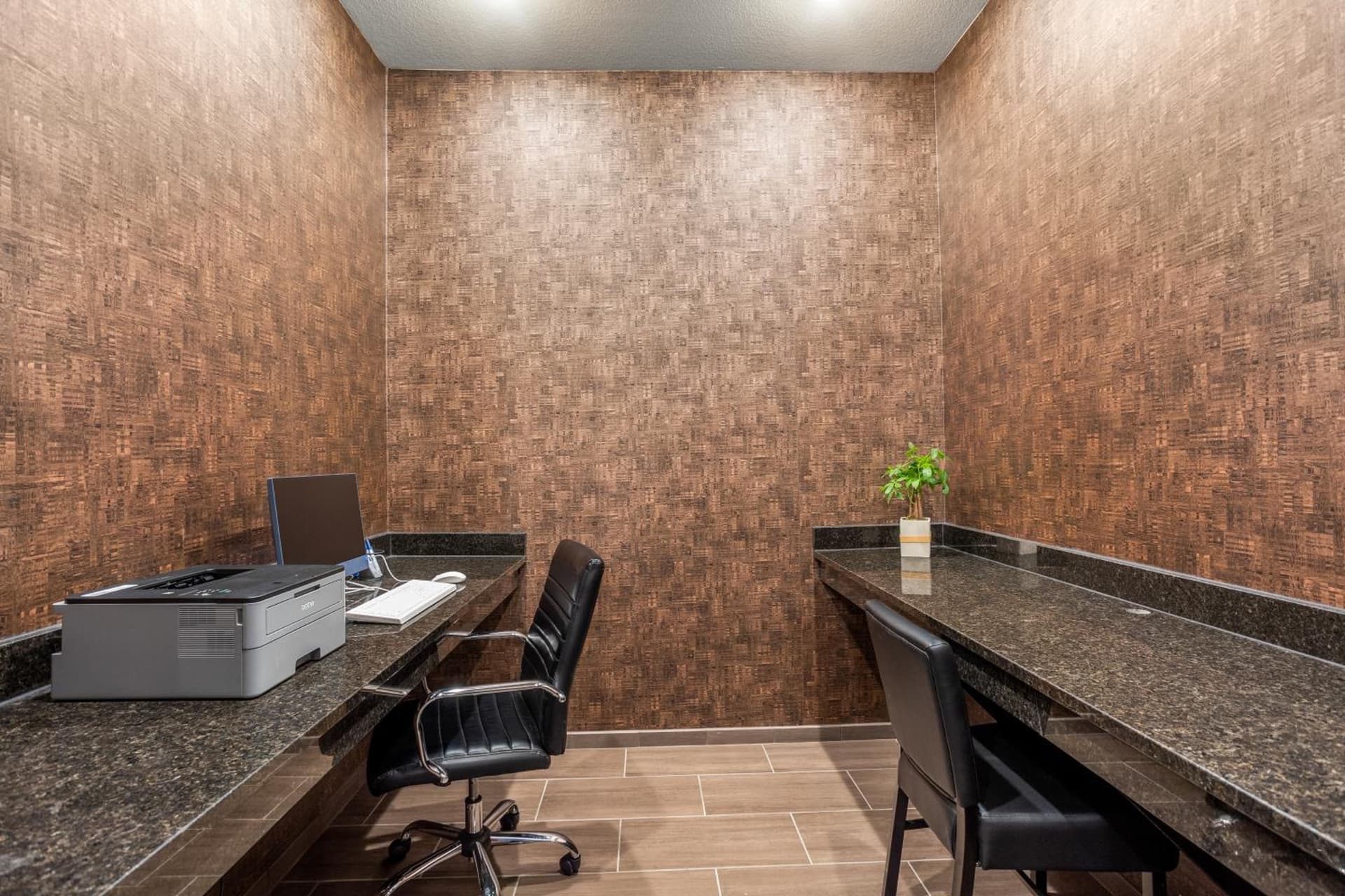Cobblestone Hotel & Suites - Lynden gallery photo in Lynden, WA — image 8