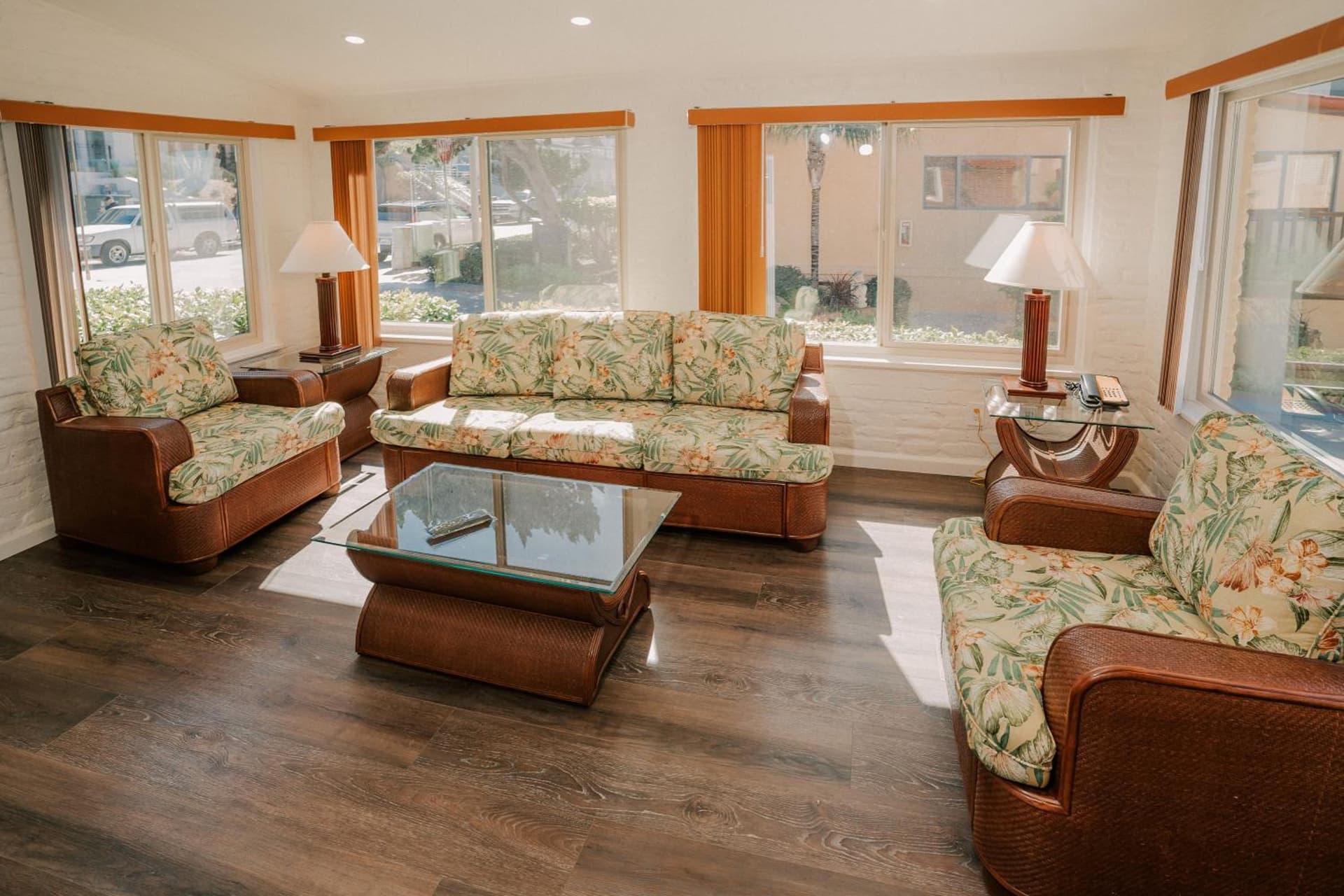Pantai Inn gallery photo in San Diego, CA — image 41