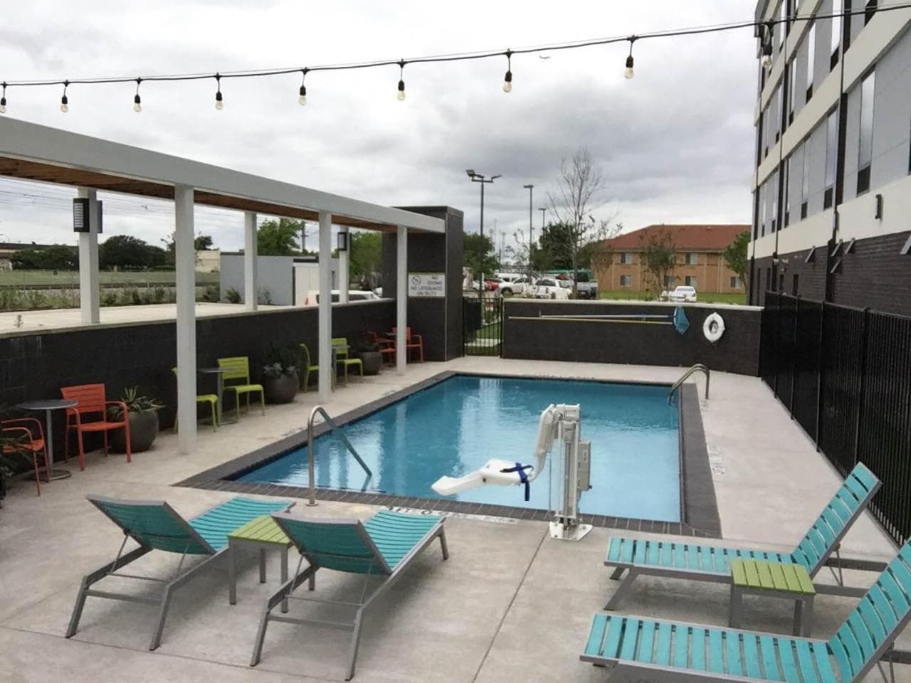 Home2 Suites by Hilton Irving/DFW Airport North interior in Irving, TX — gallery photo 2