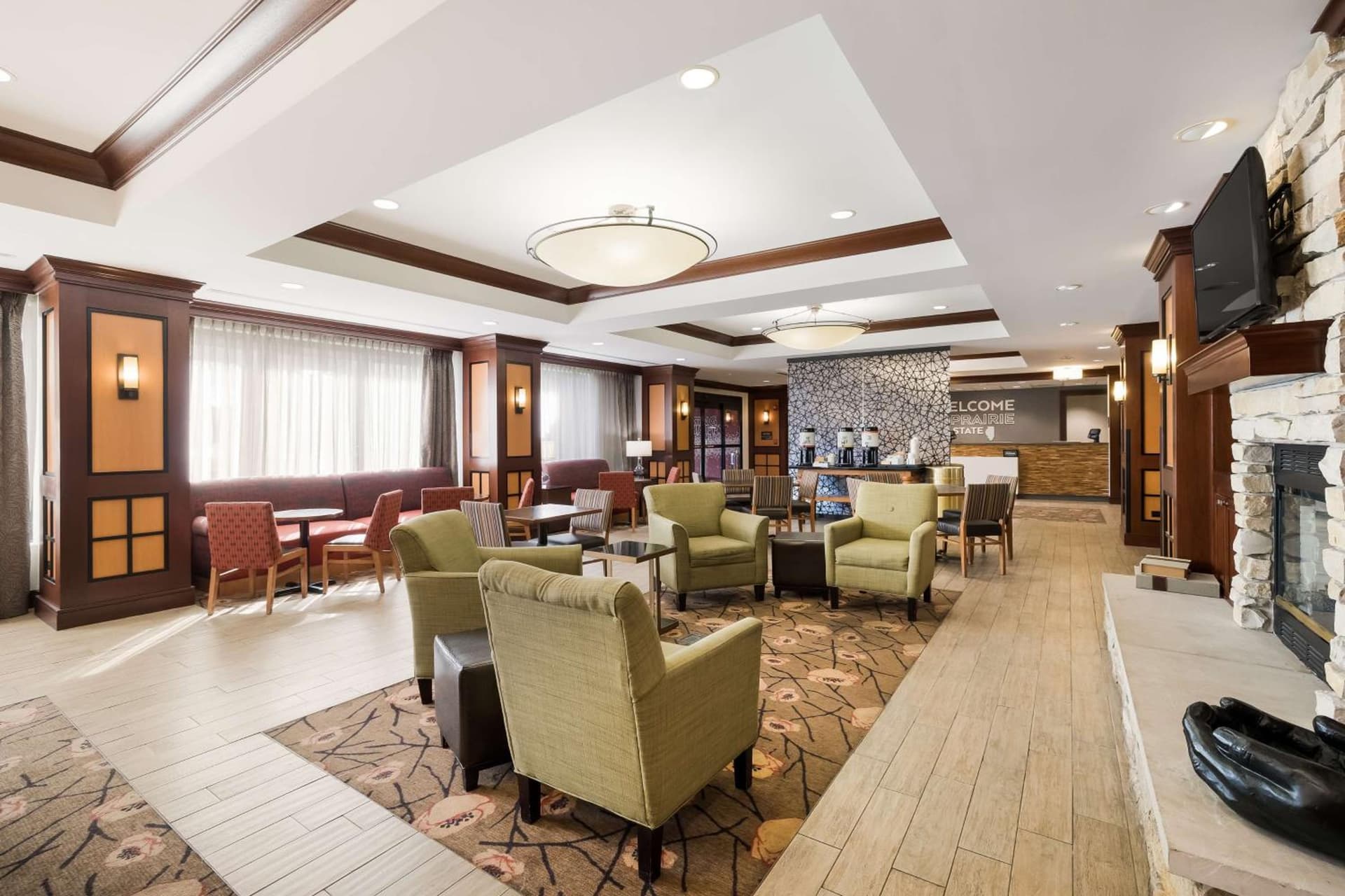Hampton Inn McHenry gallery photo in McHenry, IL — image 19