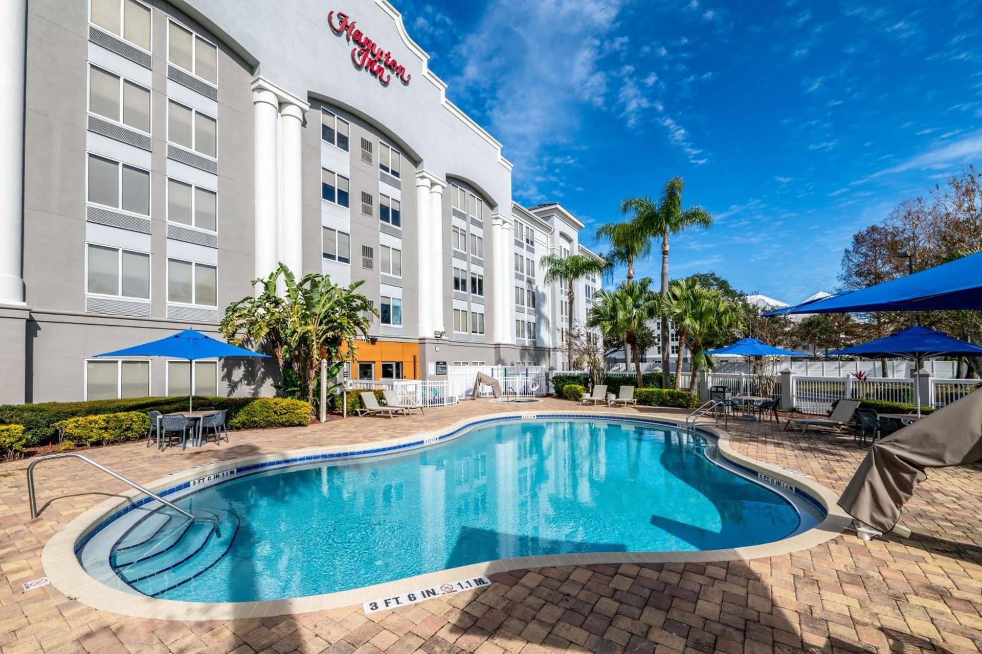 Hampton Inn Lake Buena Vista / Orlando interior in Orlando, FL — gallery photo 2