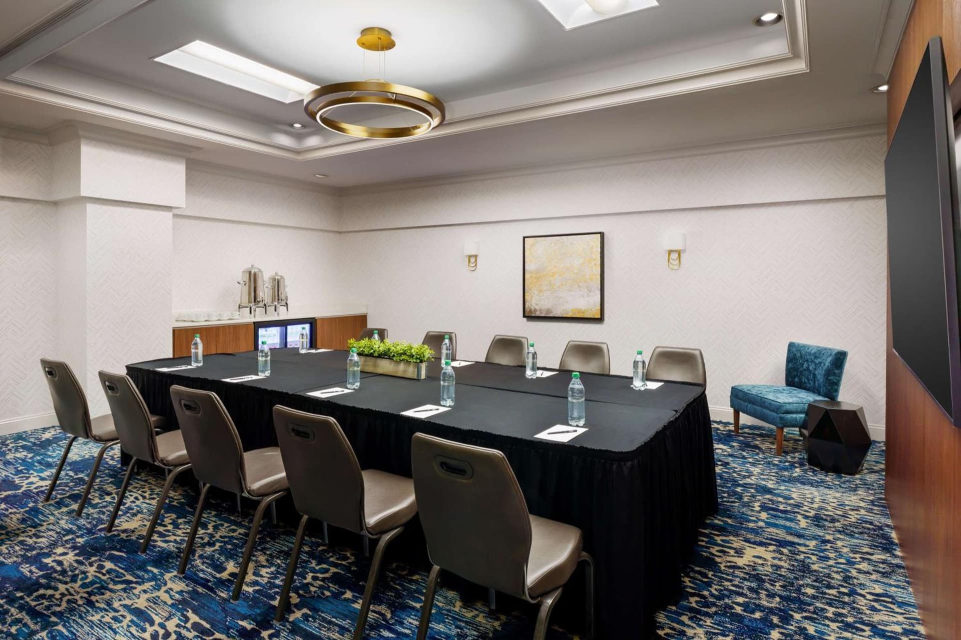 Hilton Charlotte University Place gallery photo in Charlotte, NC — image 6
