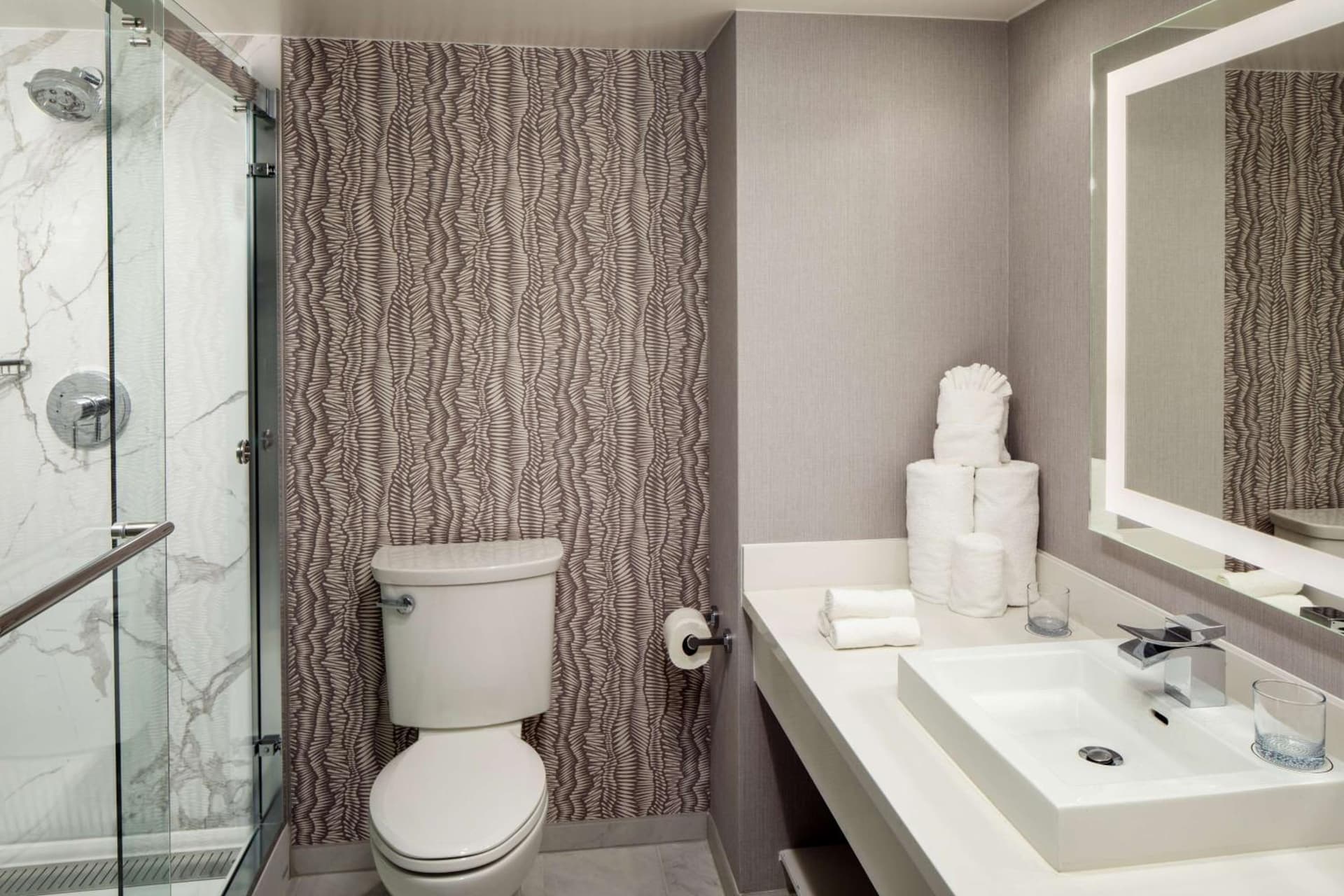 Whitney Peak Hotel Reno, Tapestry Collection by Hilton gallery photo in Reno, NV — image 15