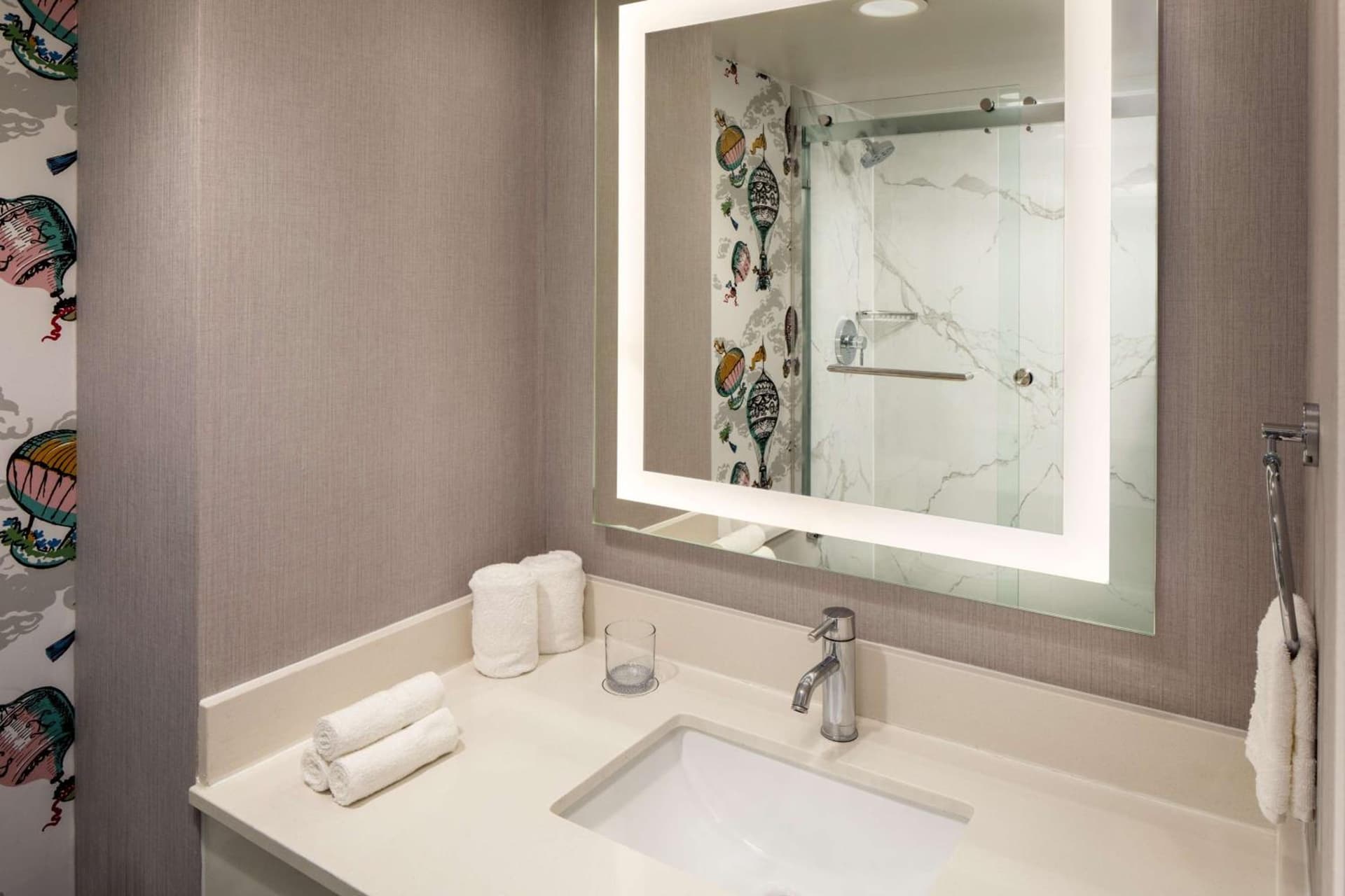 Whitney Peak Hotel Reno, Tapestry Collection by Hilton gallery photo in Reno, NV — image 56