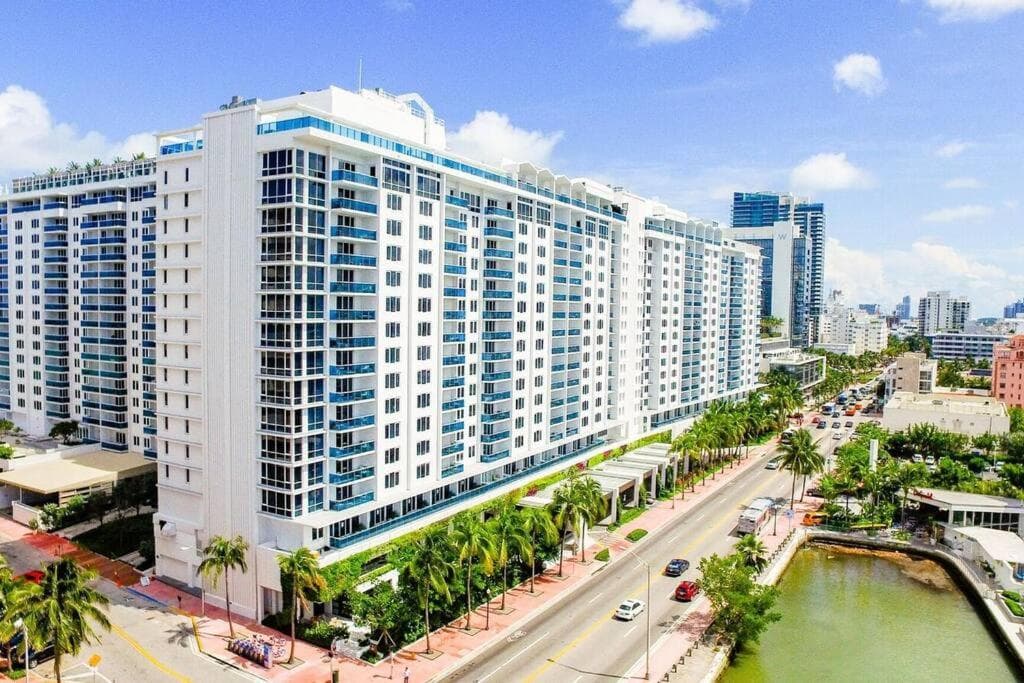 Oceanview 1 Hotel & Homes 1 Bedroom 1 and Half Bathrooms Luxe Condo with Balcony featured exterior or lobby in Miami Beach, FL — similar hotel
