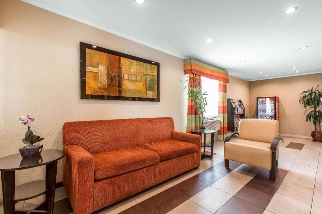 El Cajon San Diego East property views in El Cajon, CA — gallery photo 3