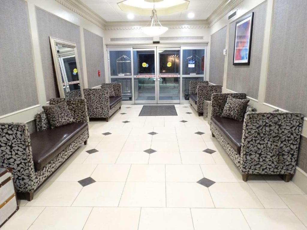 Overland Park Hotel property views in Overland Park, KS — gallery photo 3