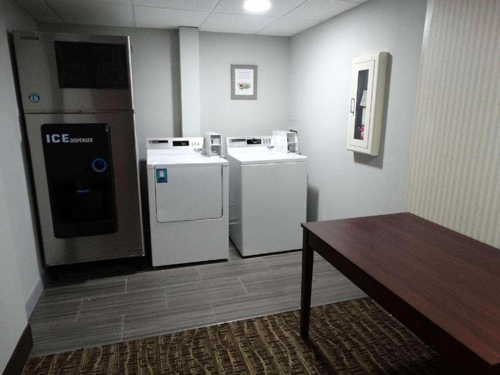Overland Park Hotel gallery photo in Overland Park, KS — image 11