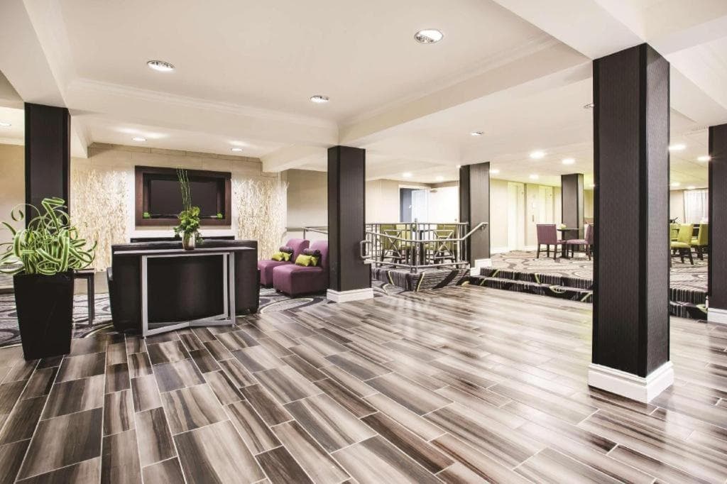 Seattle Bellevue/Kirkland interior in Kirkland, WA — gallery photo 2