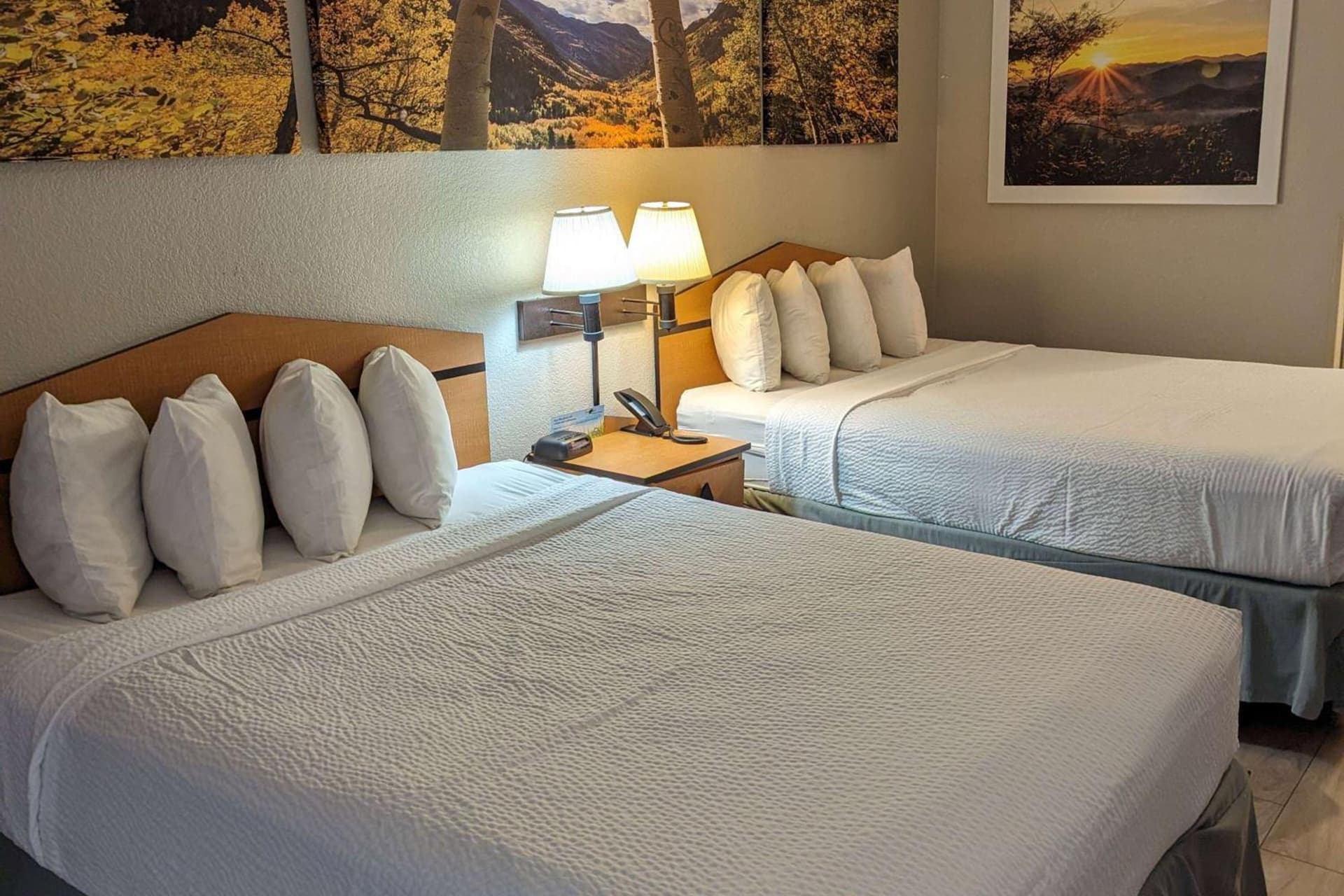 Days Inn & Suites by Wyndham Castle Rock gallery photo in Castle Rock, CO — image 28