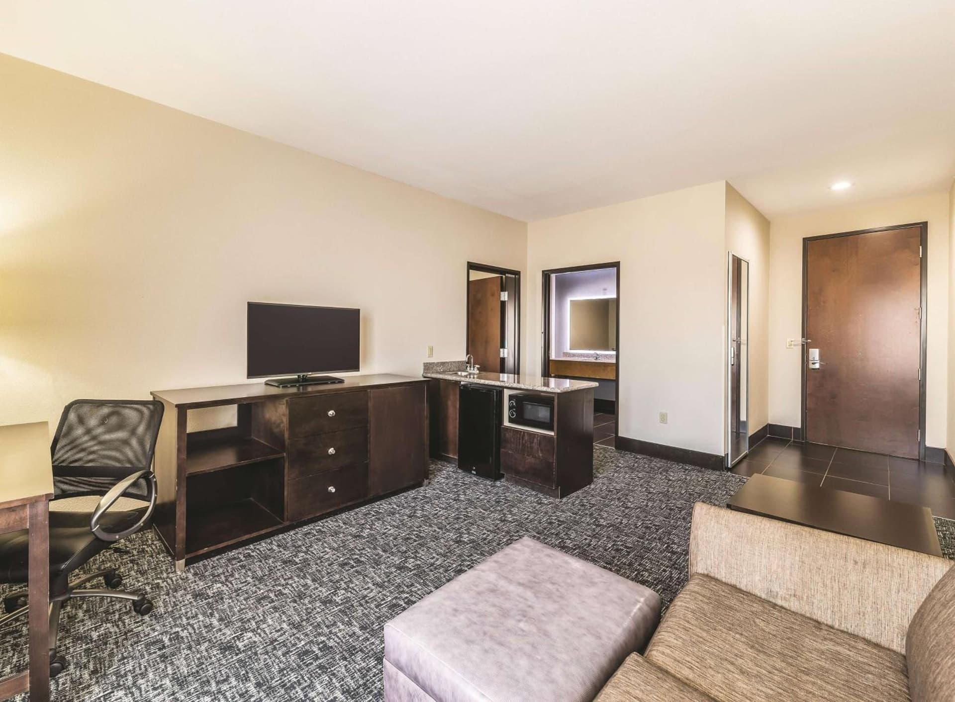 La Quinta by Wyndham Tulsa - Catoosa gallery photo in Catoosa, OK — image 32