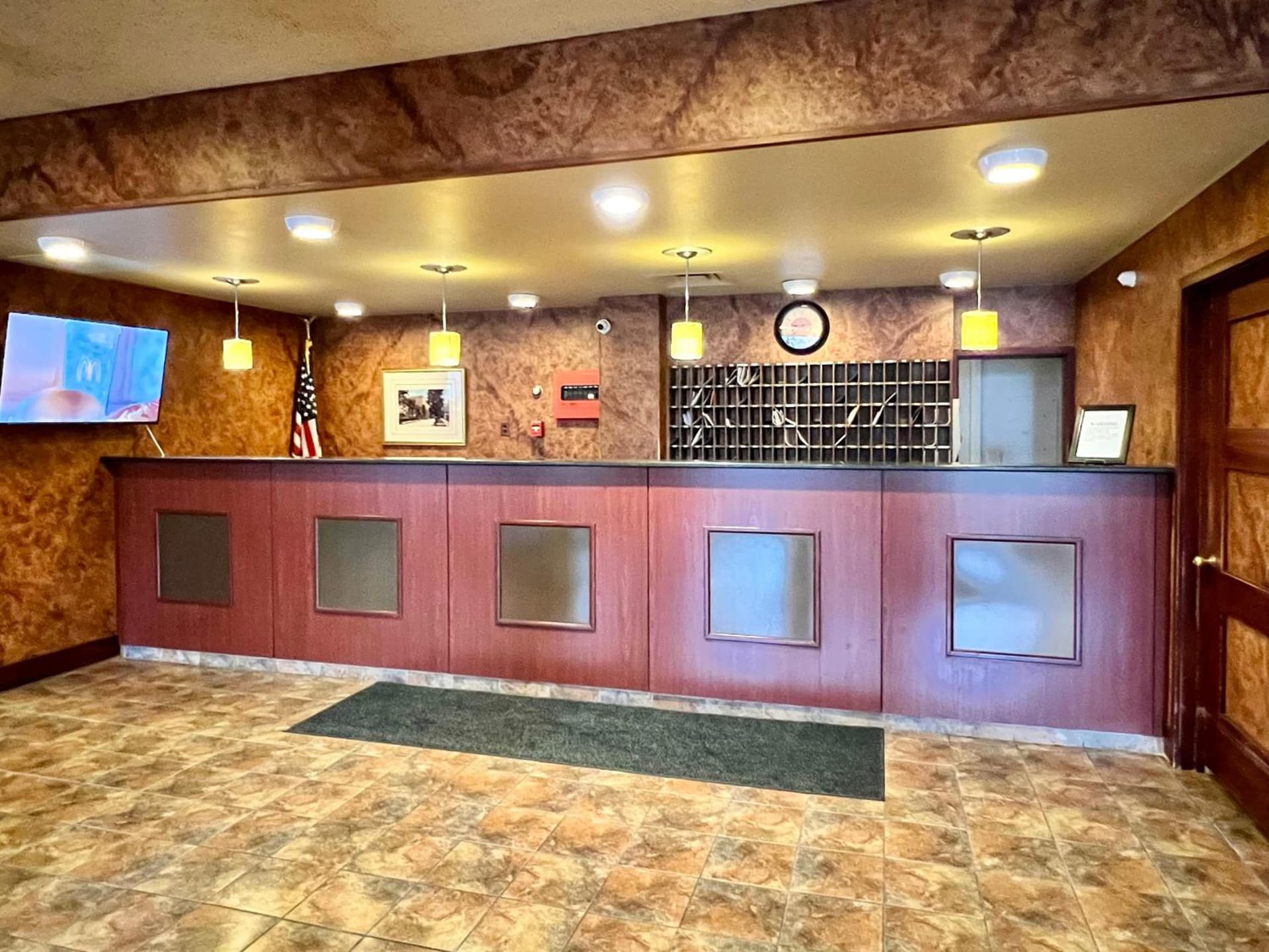 Lenox Hotel and Suites gallery photo in Buffalo, NY — image 6