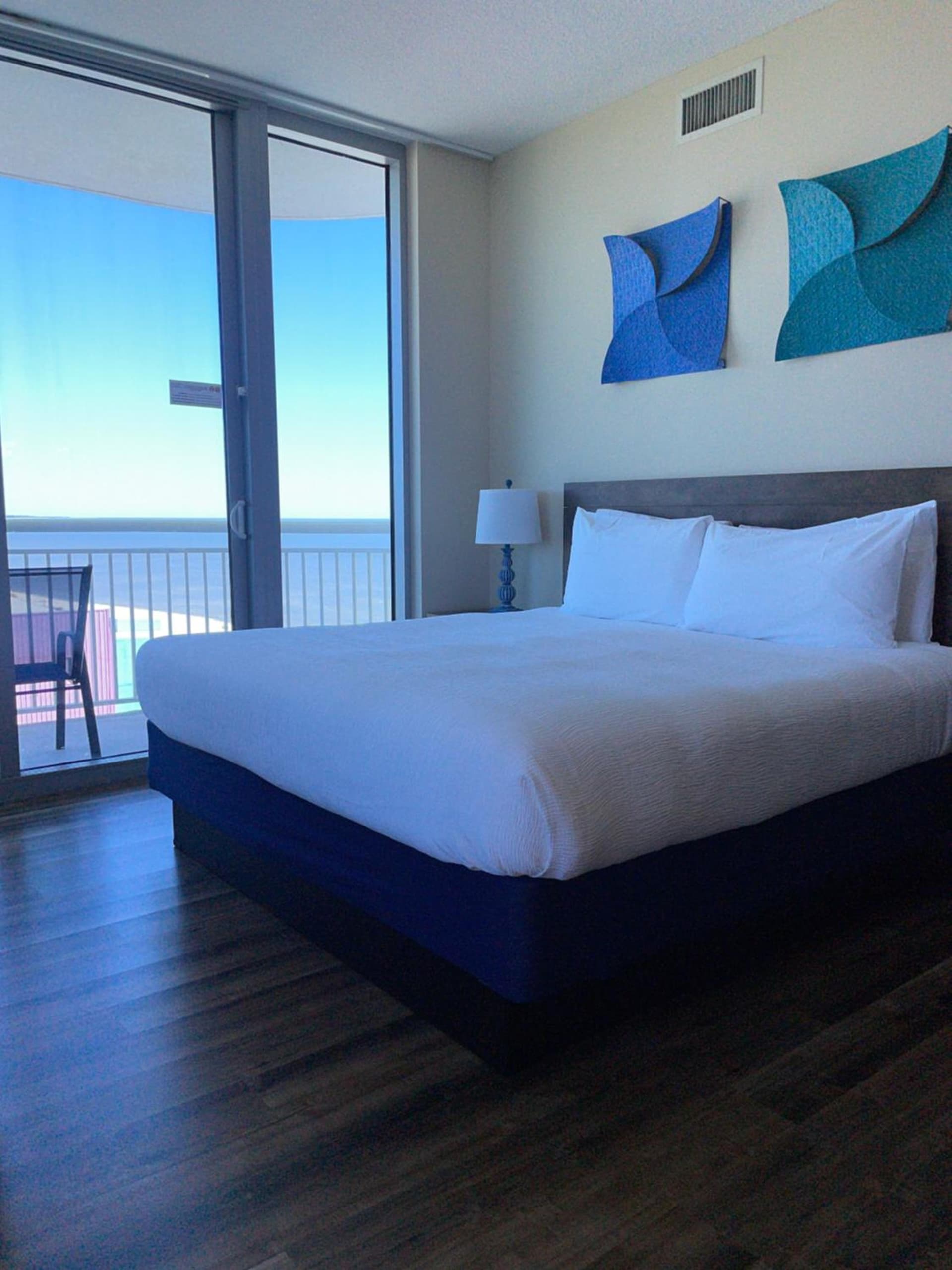 South Beach Biloxi Hotel & Suites gallery photo in Biloxi, MS — image 72