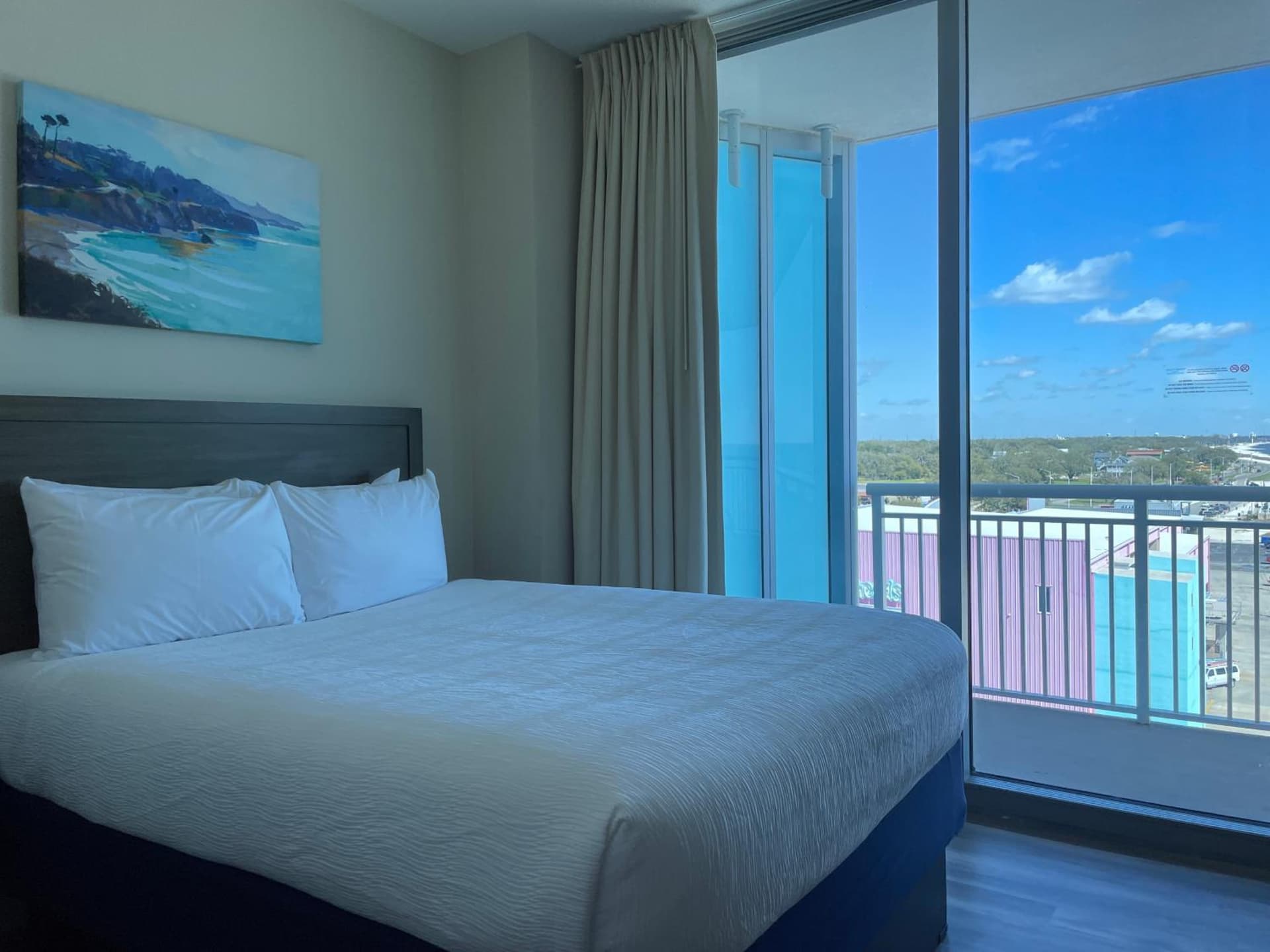 South Beach Biloxi Hotel & Suites gallery photo in Biloxi, MS — image 65