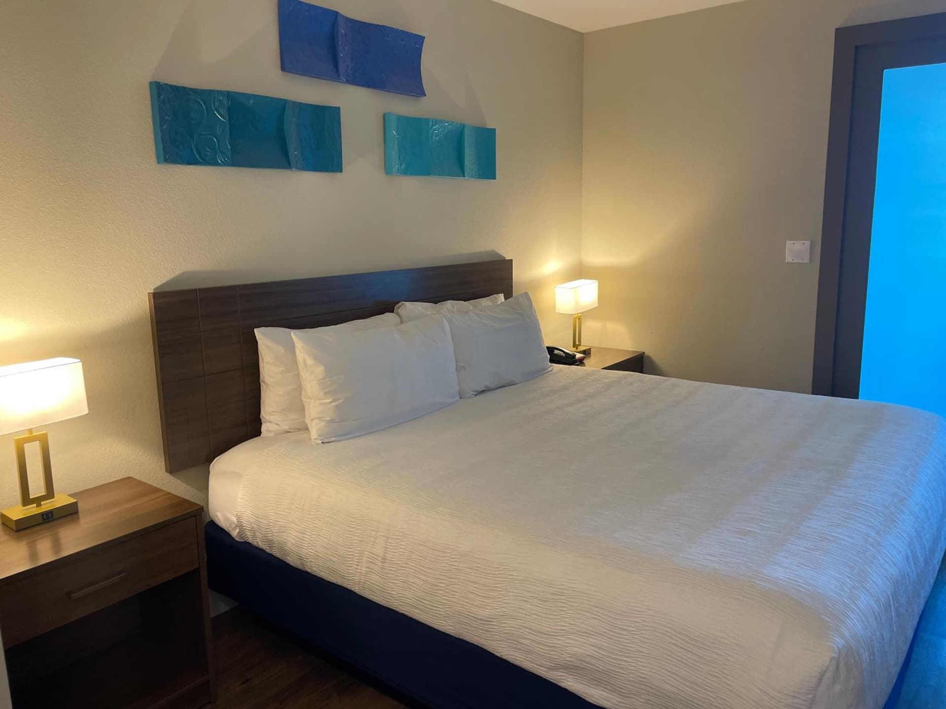 South Beach Biloxi Hotel & Suites gallery photo in Biloxi, MS — image 64