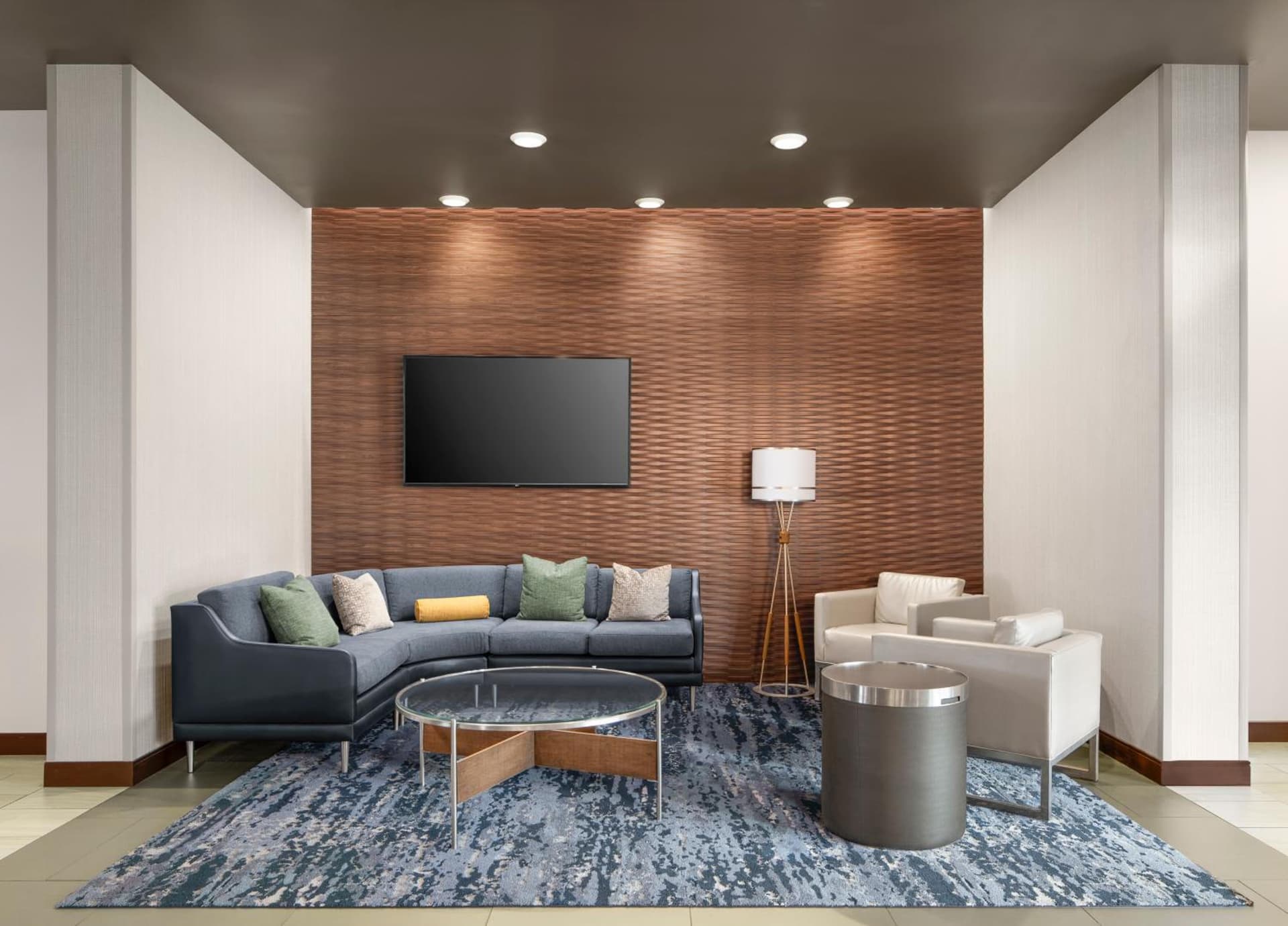 Courtyard by Marriott Seattle SeaTac Airport gallery photo in Seattle, WA — image 4