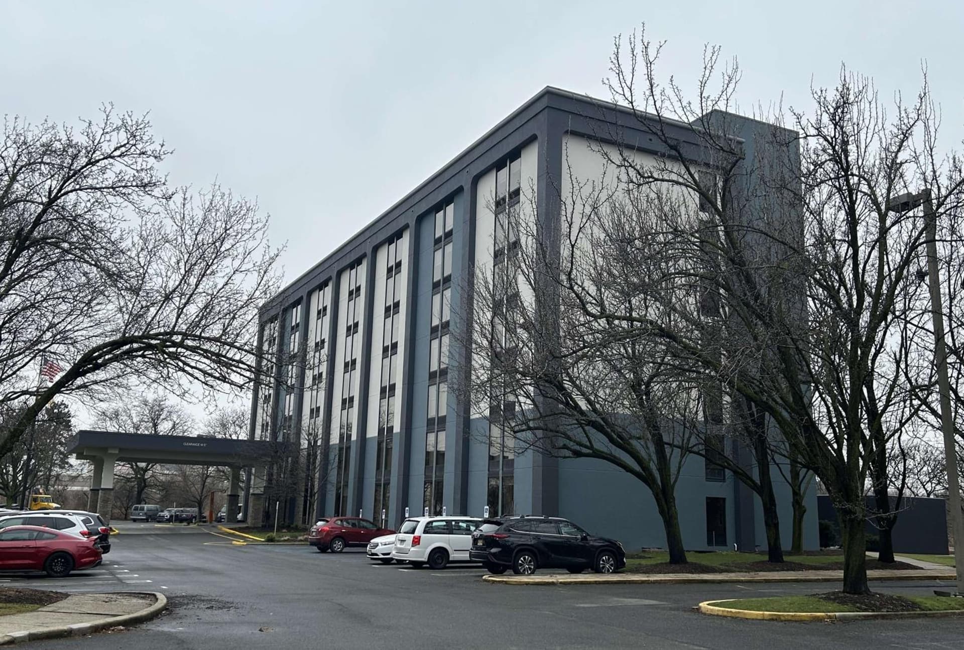 Best Western Plus Meadowlands property views in Secaucus, NJ — gallery photo 3