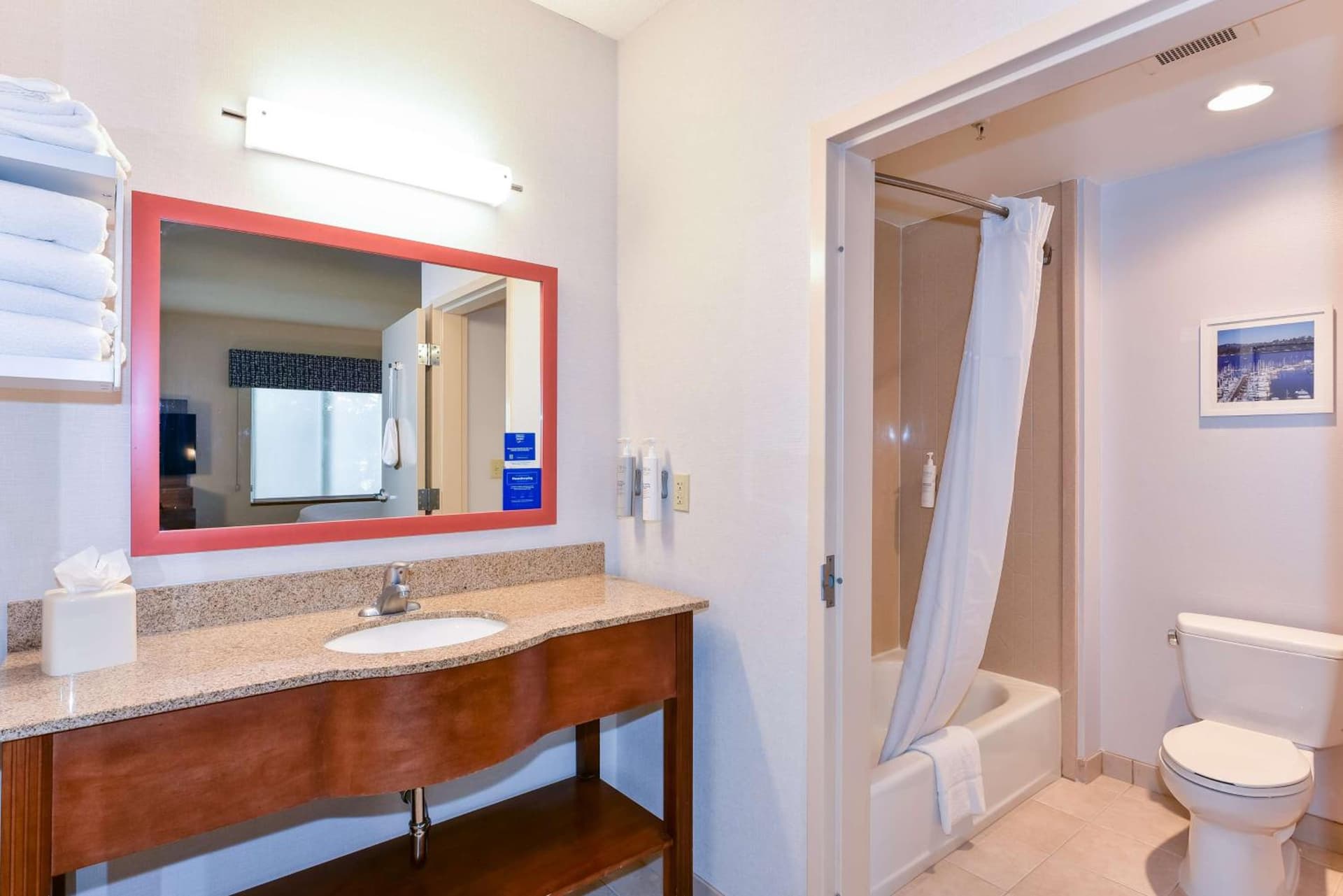Hampton Inn & Suites Pittsburg gallery photo in Pittsburg, CA — image 14