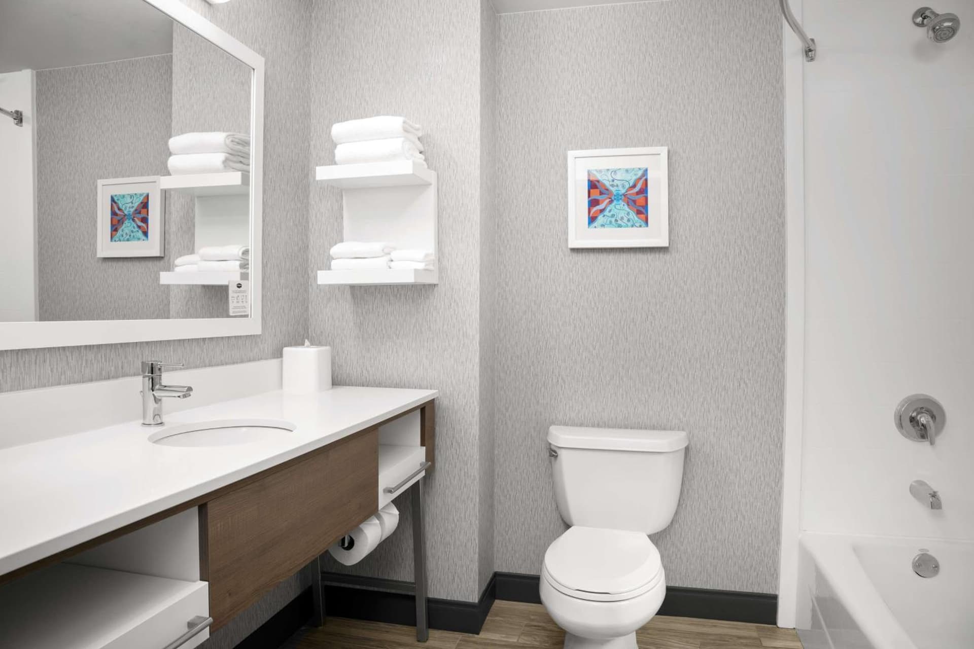 Hampton Inn Easton gallery photo in Easton, PA — image 16