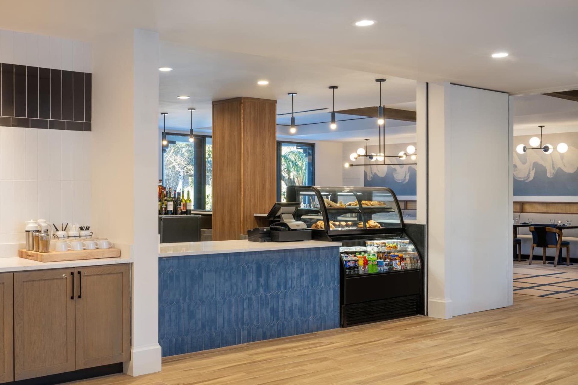 Delta Hotels by Marriott Jacksonville Deerwood gallery photo in Jacksonville, FL — image 13