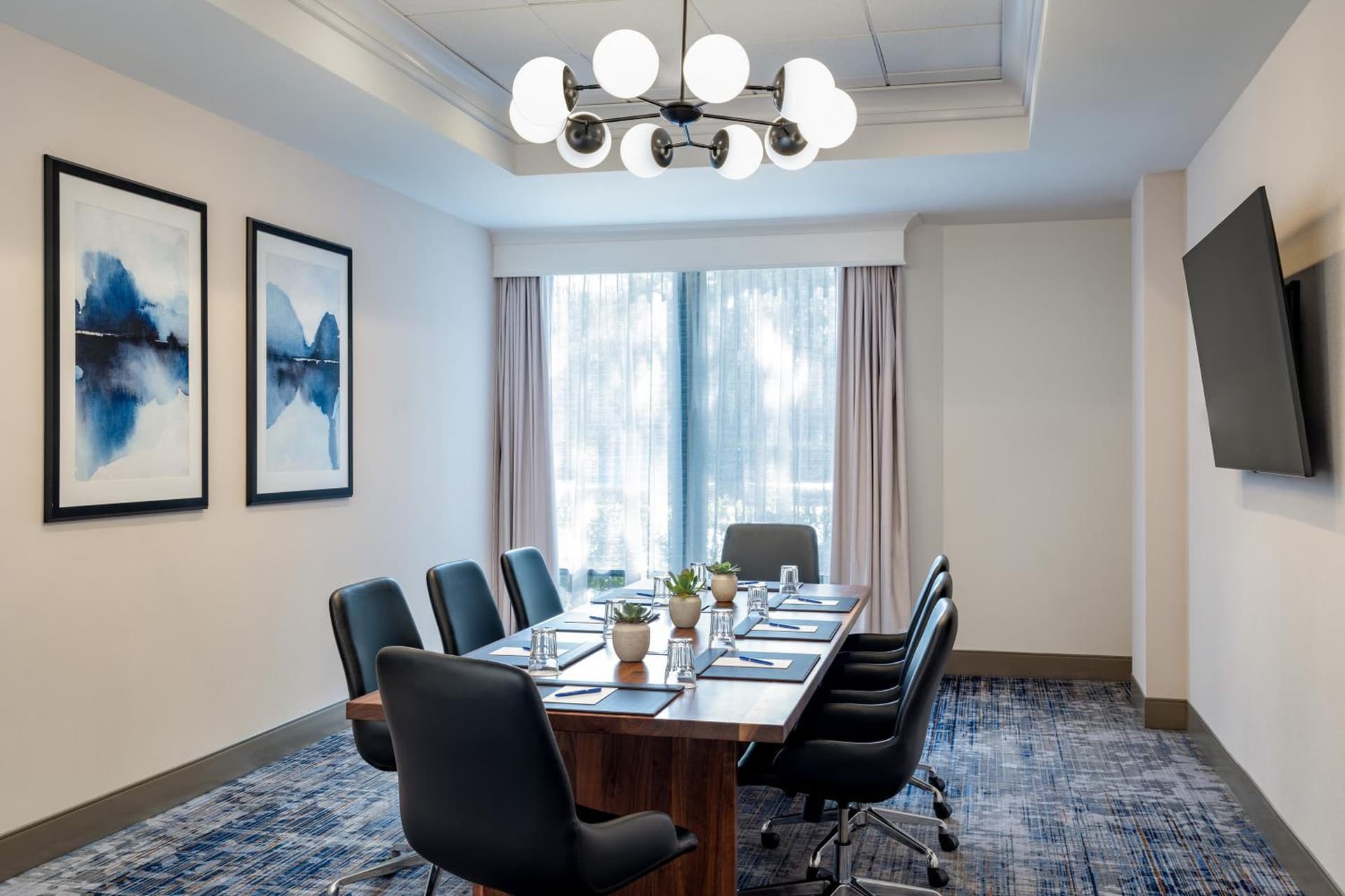 Delta Hotels by Marriott Jacksonville Deerwood gallery photo in Jacksonville, FL — image 53