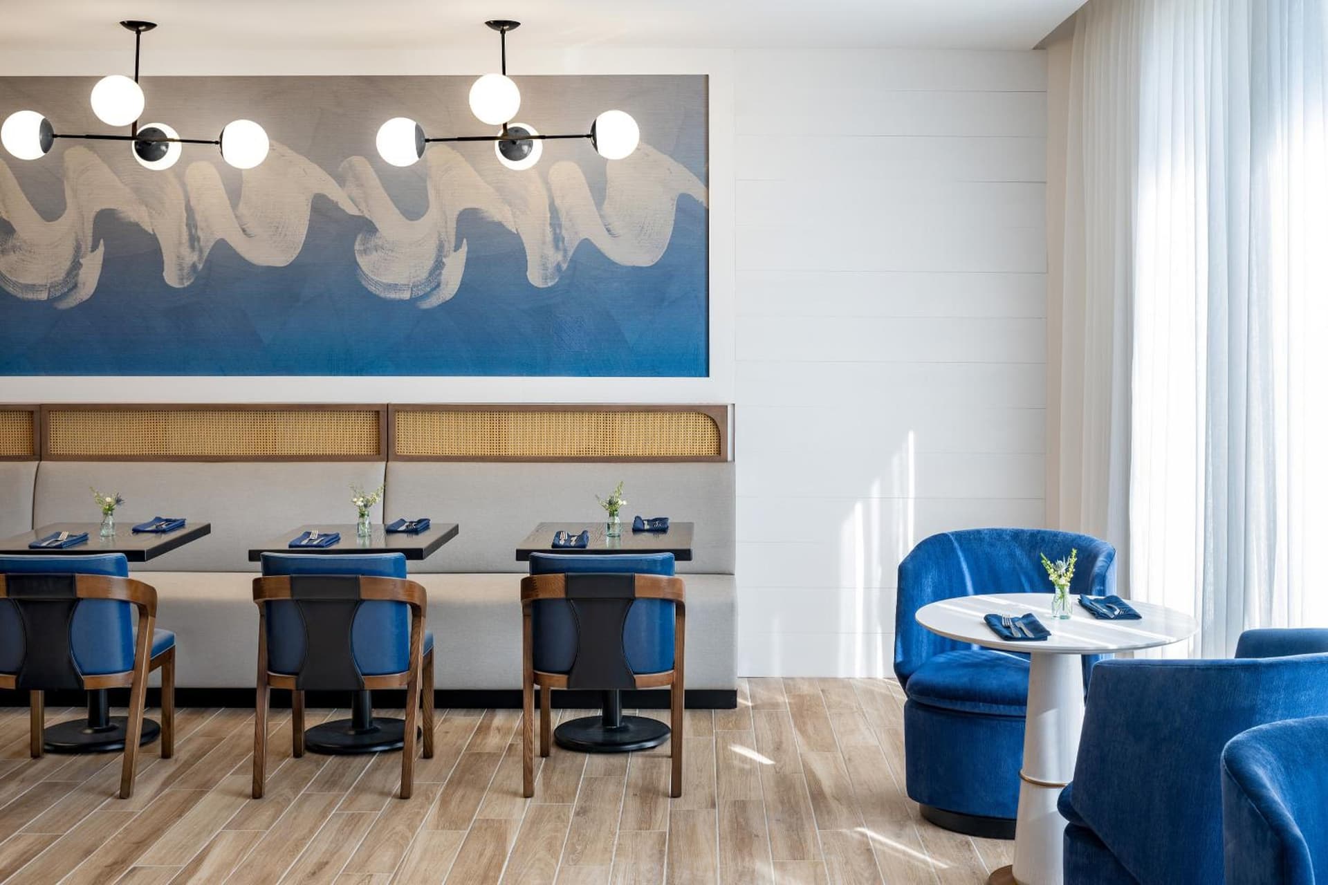 Delta Hotels by Marriott Jacksonville Deerwood gallery photo in Jacksonville, FL — image 40