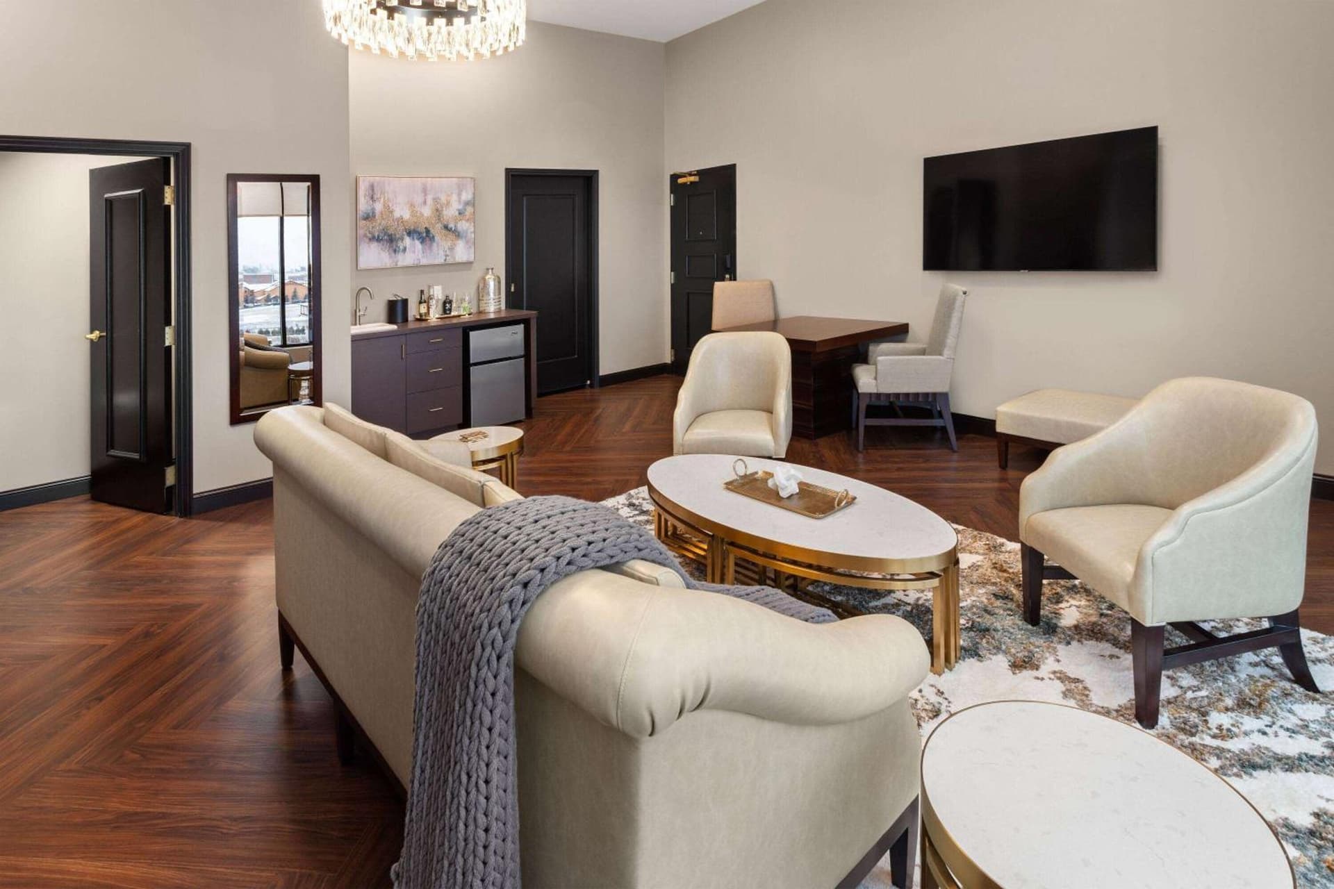 Legacy Hotel, Trademark Collection by Wyndham gallery photo in Green Bay, WI — image 10