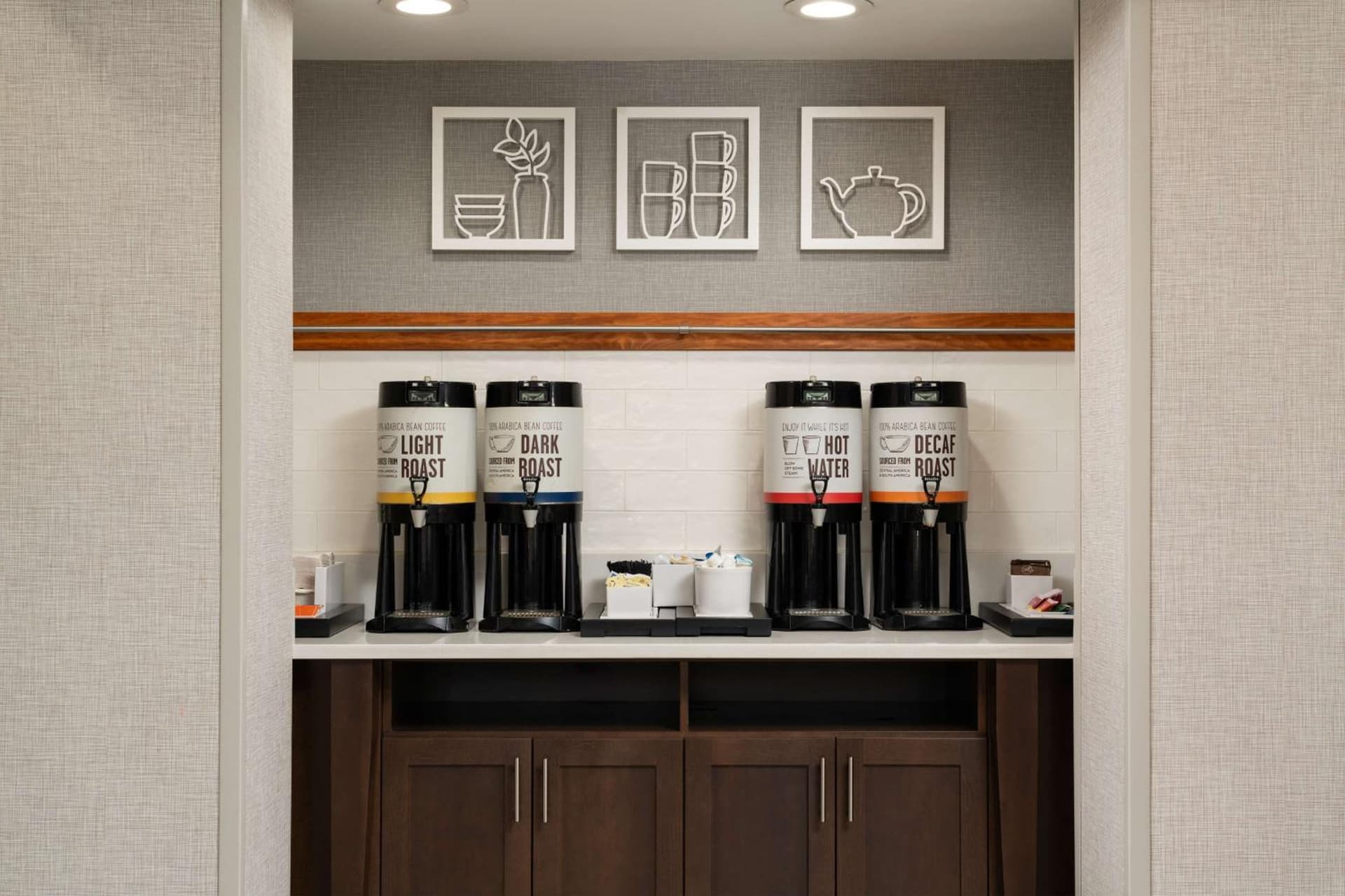 Hampton Inn Fairfax City gallery photo in Fairfax, VA — image 4