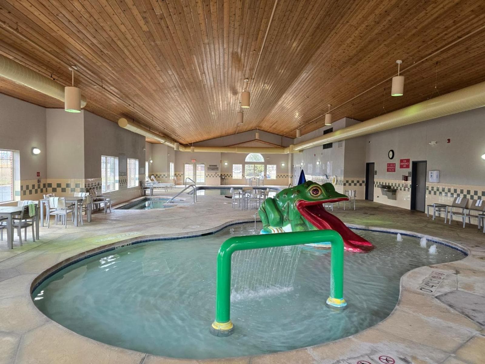 Country Inn & Suites by Radisson, Green Bay East, WI gallery photo in Green Bay, WI — image 14