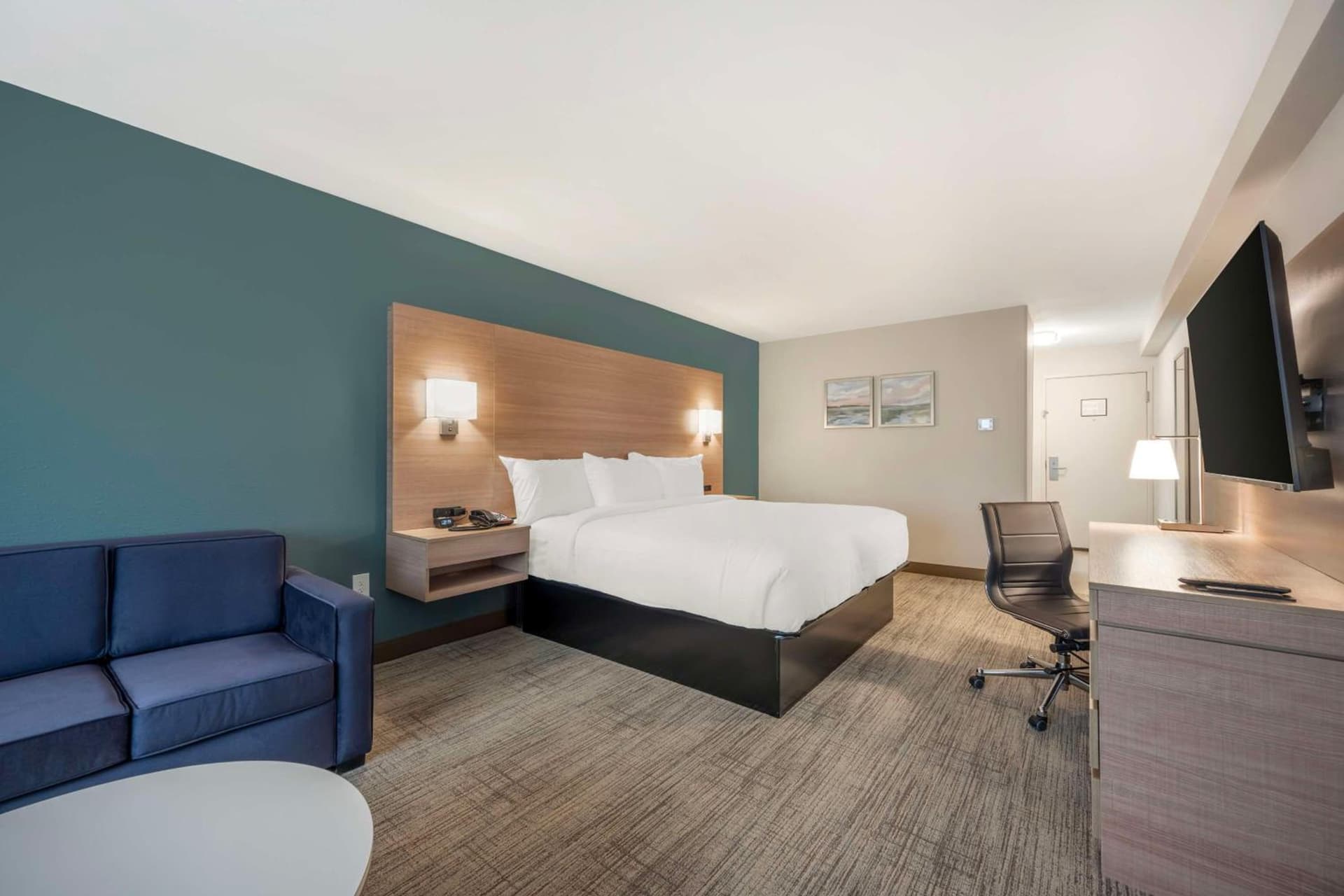 Best Western River Cities interior in Ashland, KY — gallery photo 2