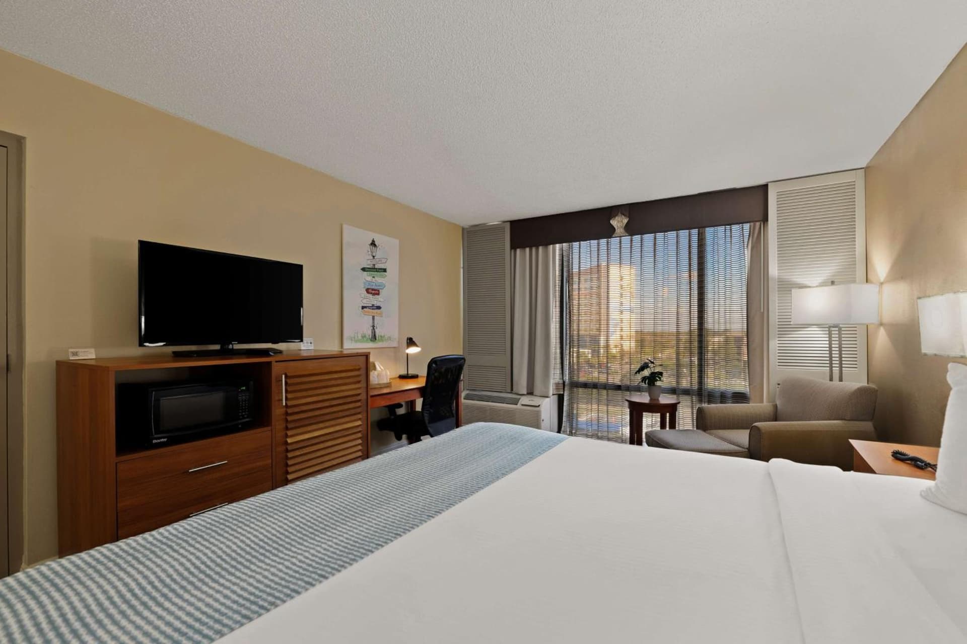 Best Western Orlando Gateway Hotel gallery photo in Orlando, FL — image 29