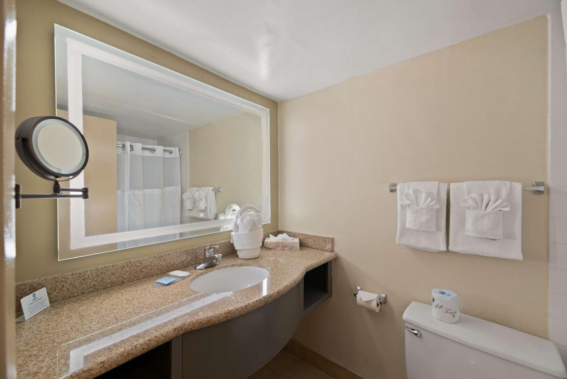Best Western Orlando Gateway Hotel gallery photo in Orlando, FL — image 56